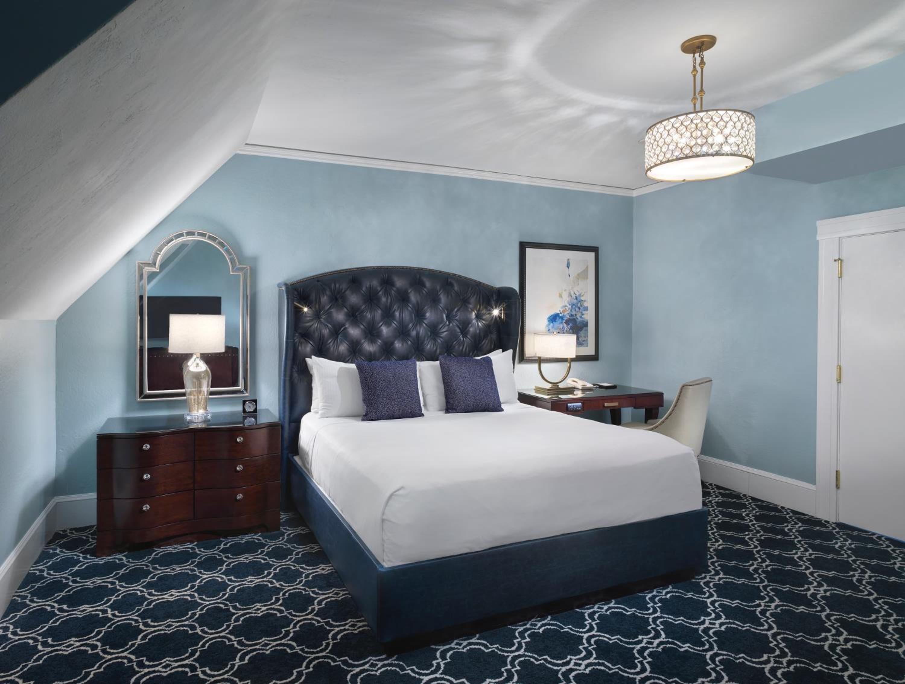 Queen Room - Photo 1