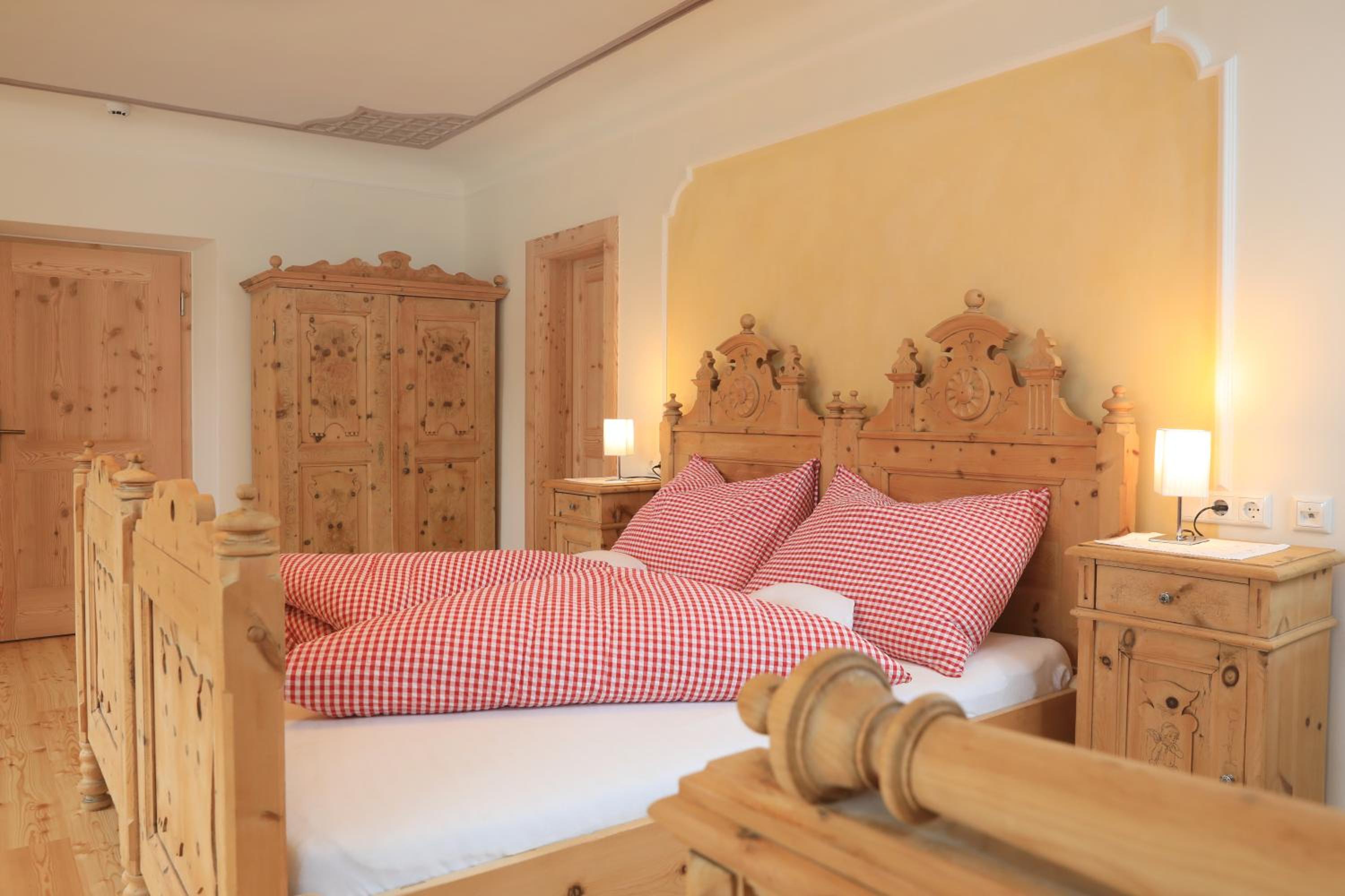 Standard Double Room - Photo 3