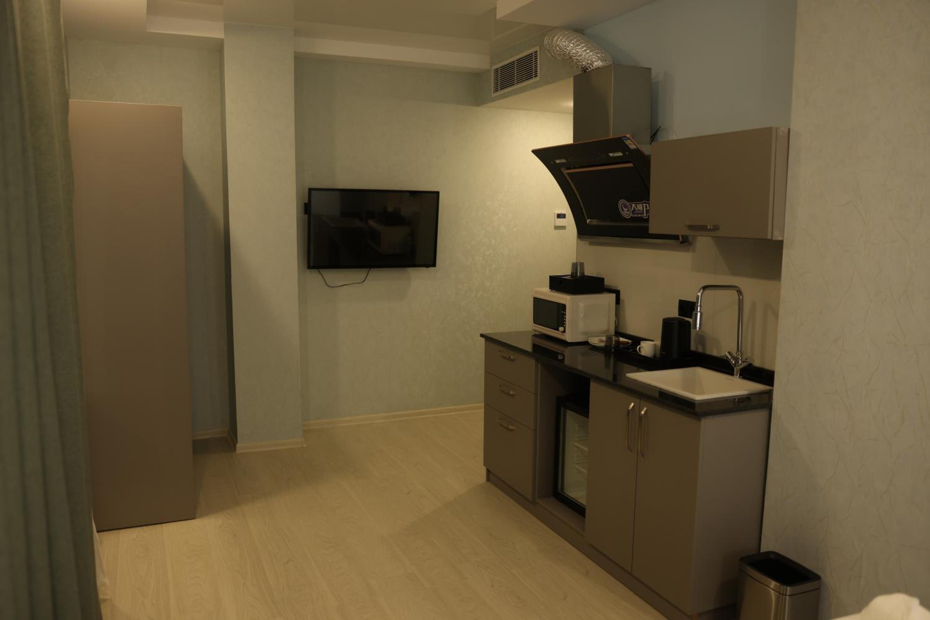 Deluxe Triple Room photo 3
