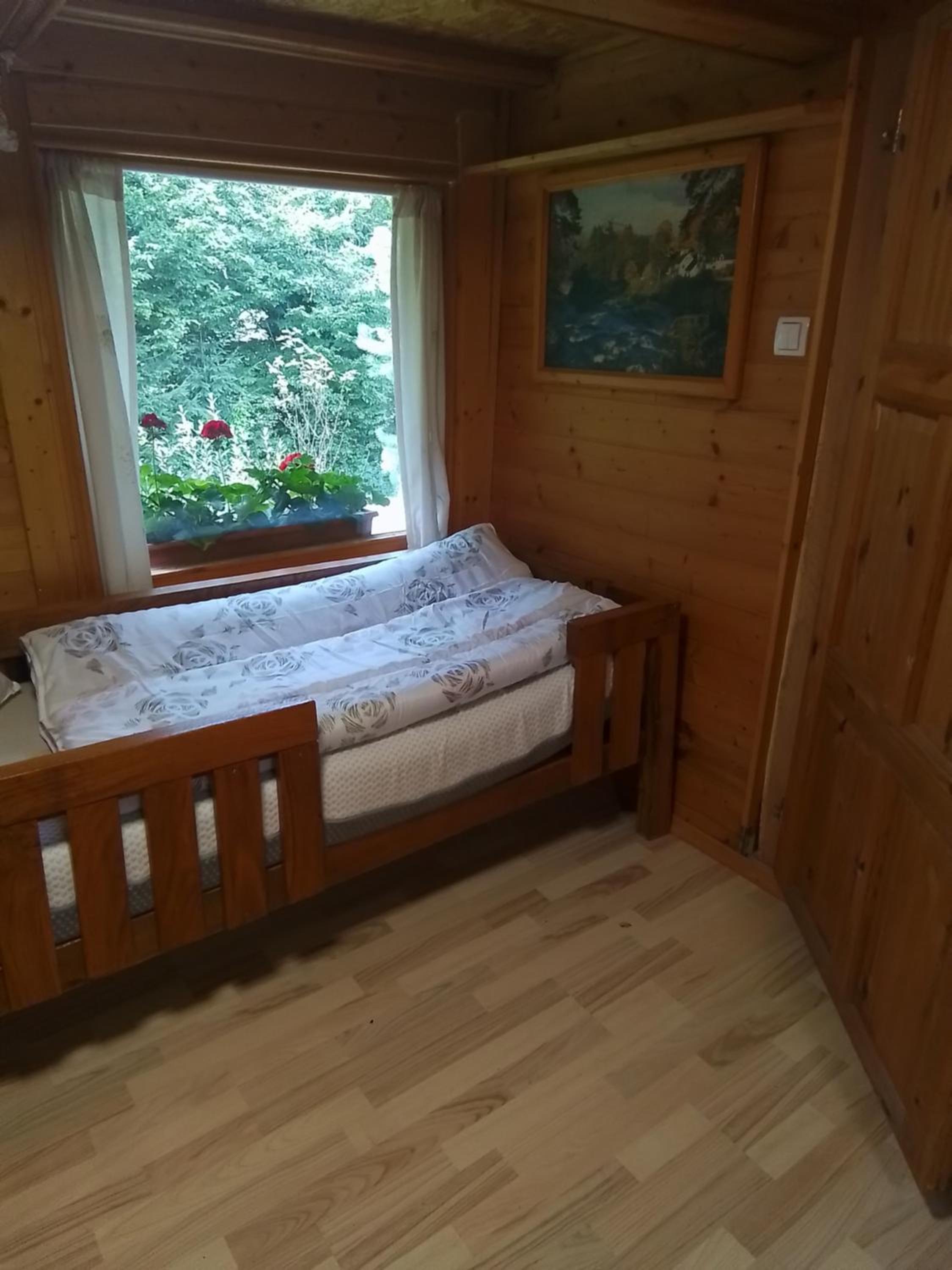 Two-Bedroom House photo 2