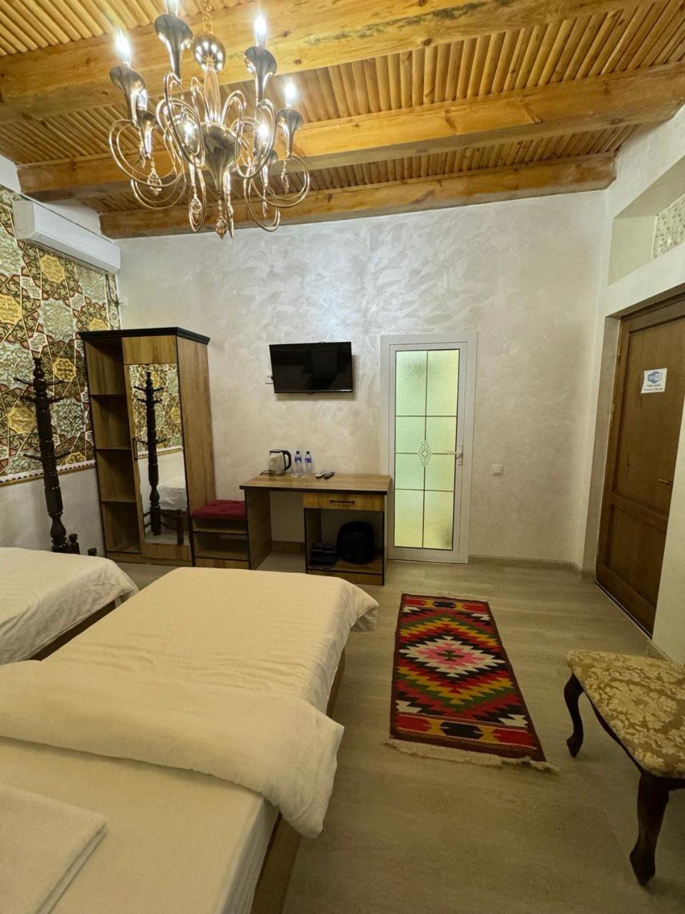 Deluxe Twin Room photo 3