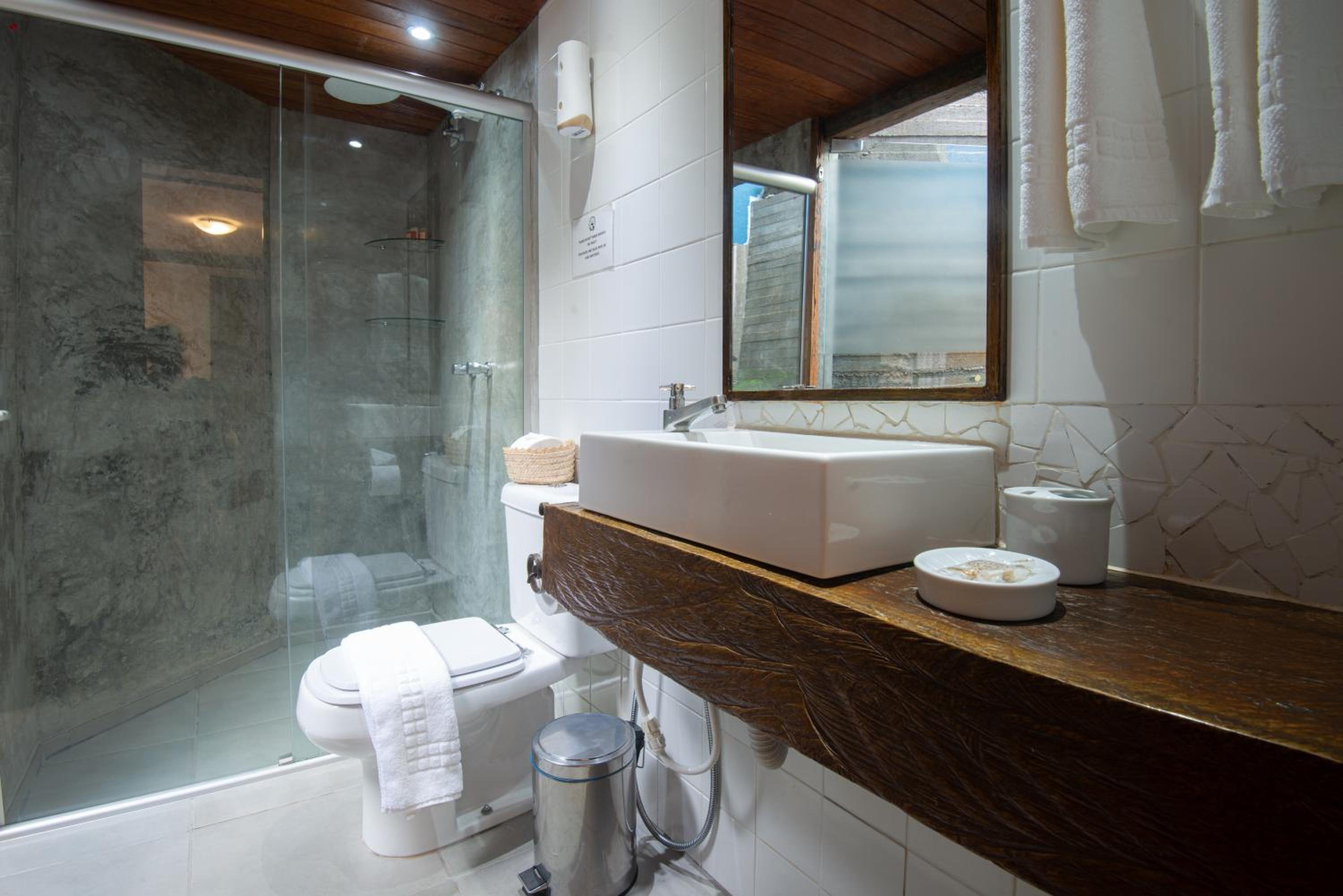 Superior Suite - Photo 10