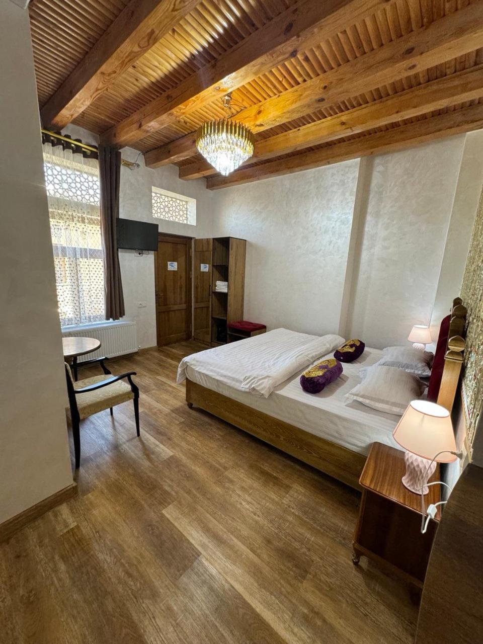 Deluxe Double Room photo 3