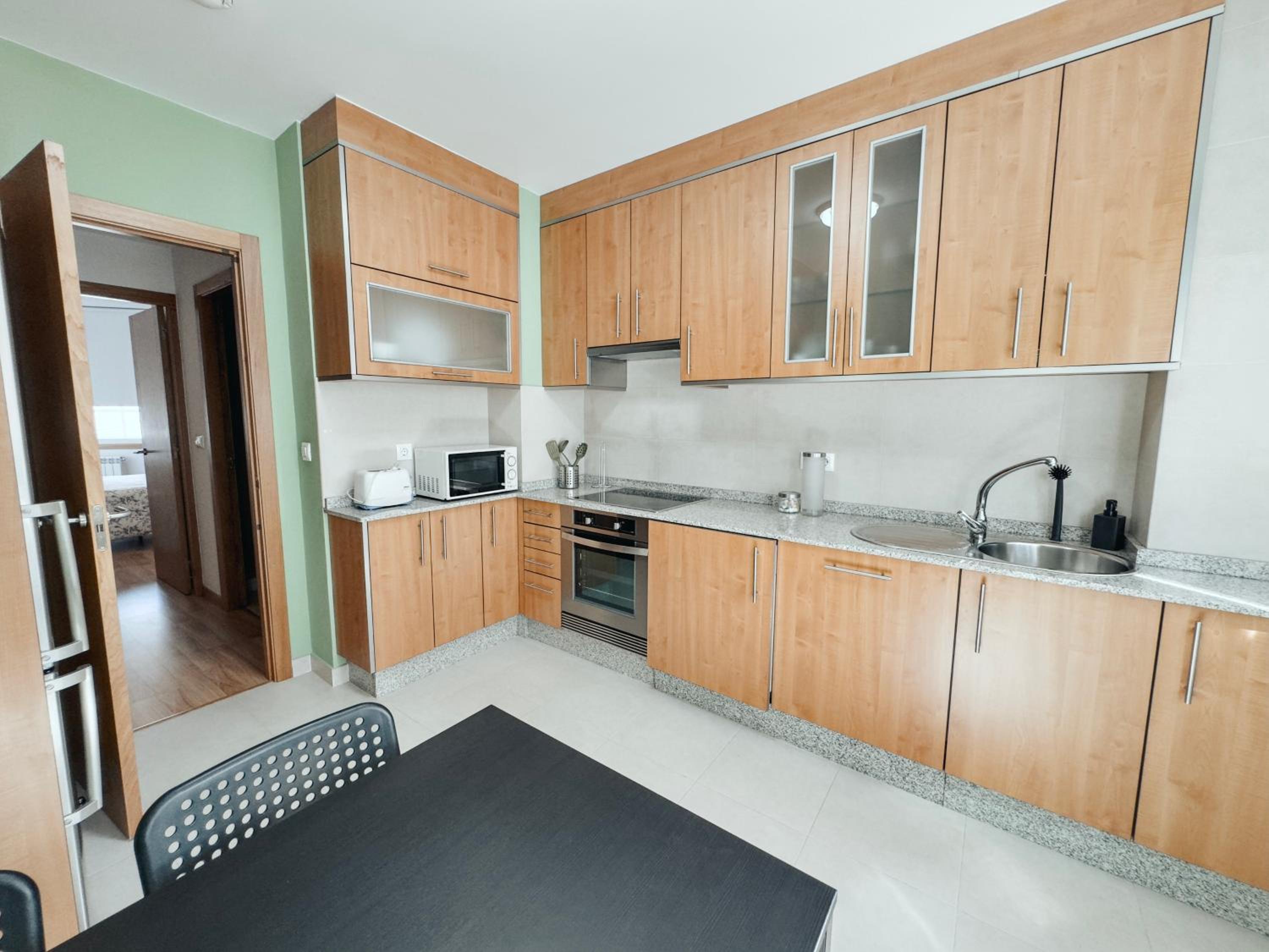 One-Bedroom Apartment photo 3