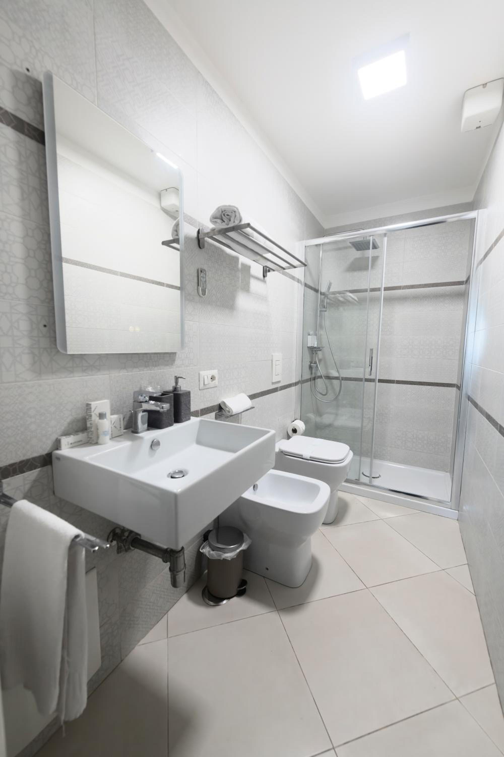 One-Bedroom House photo 2