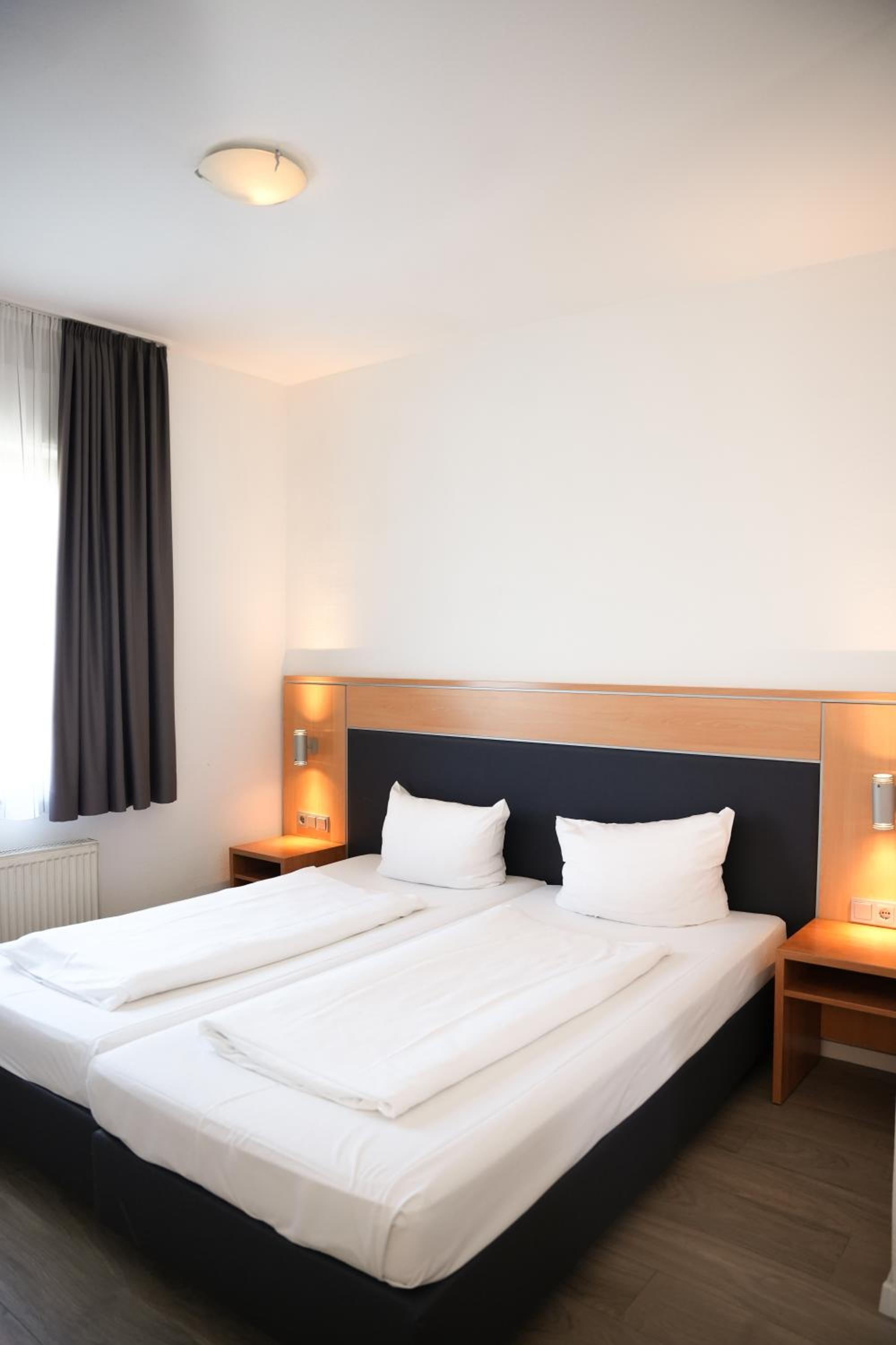Comfort Double Room - Photo 1