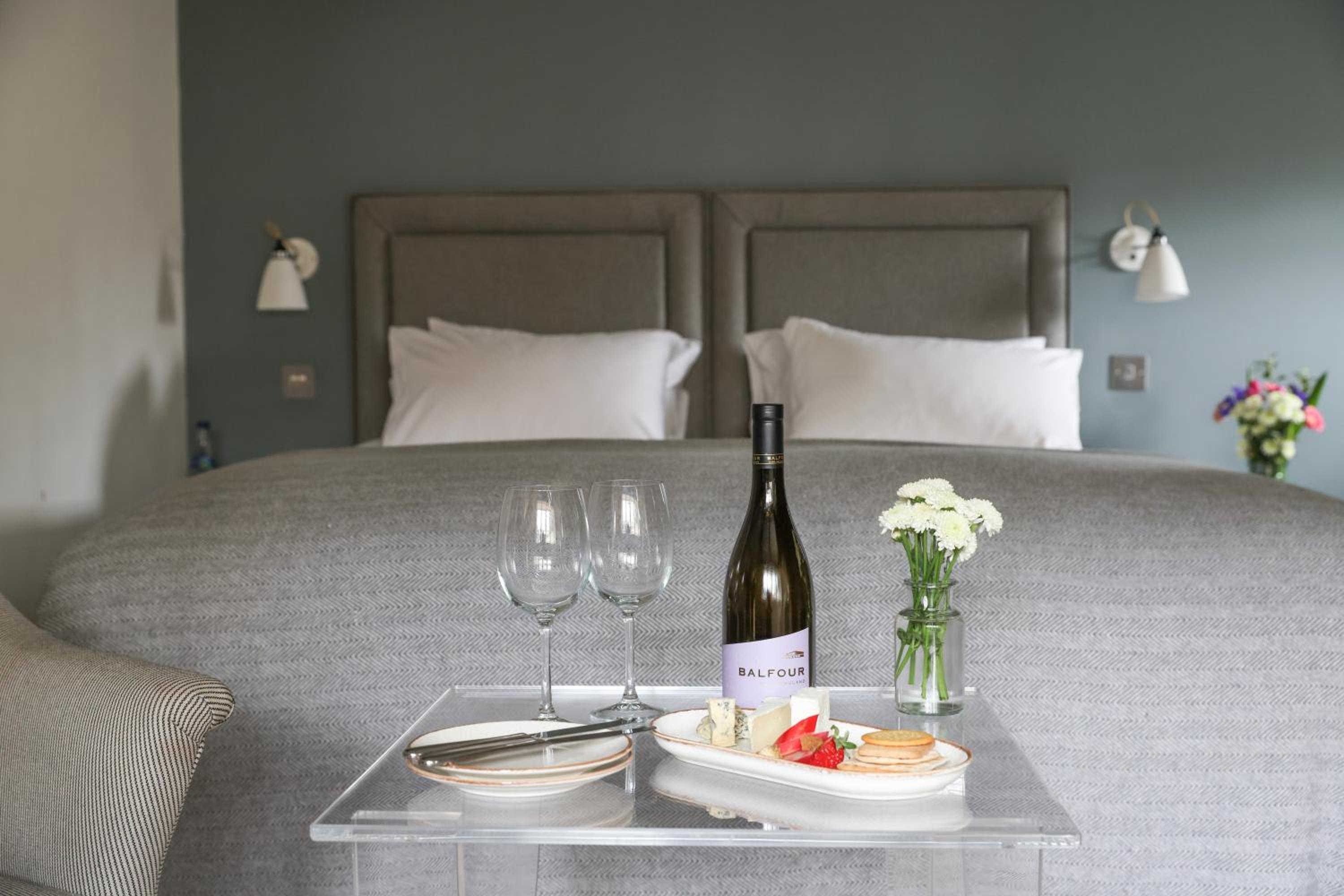 Deluxe Double Room - Photo 16