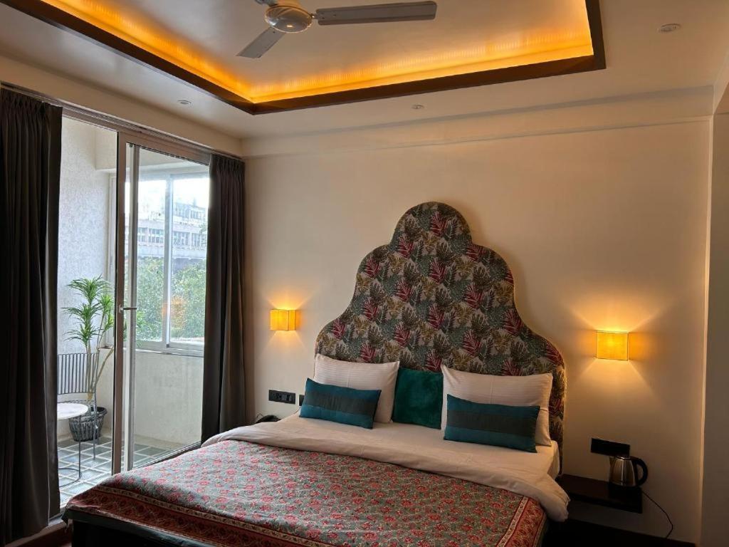 Deluxe Room - Photo 14