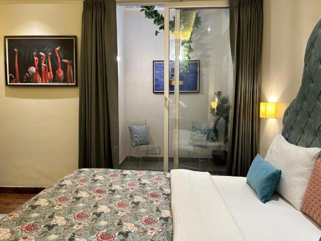 Deluxe Room - Photo 5