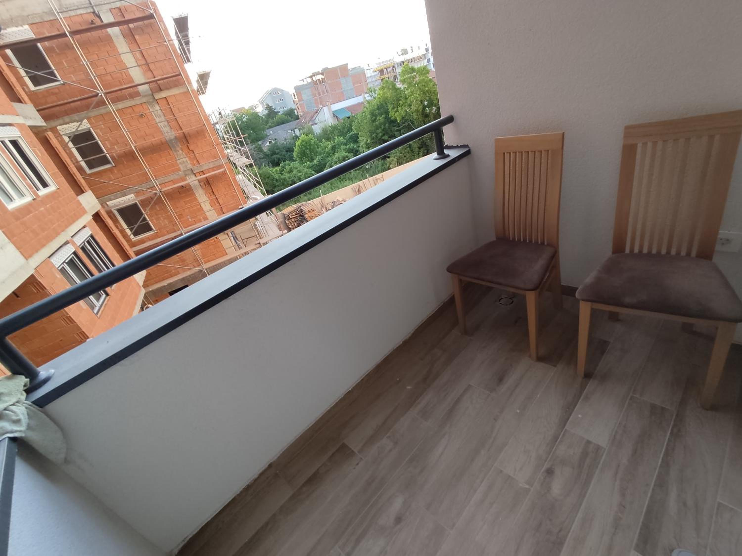 One-Bedroom Apartment photo 3