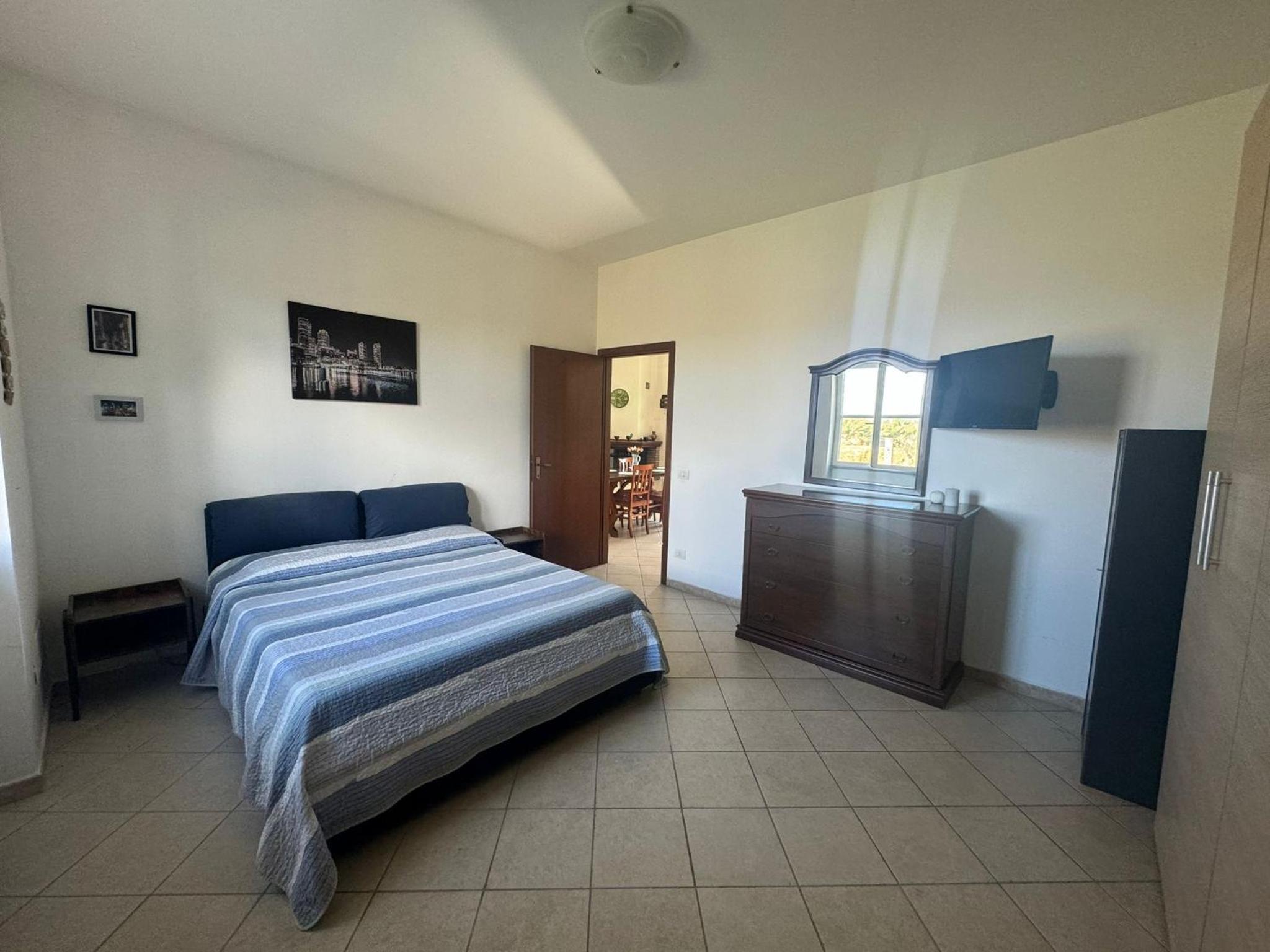 One-Bedroom House photo 2