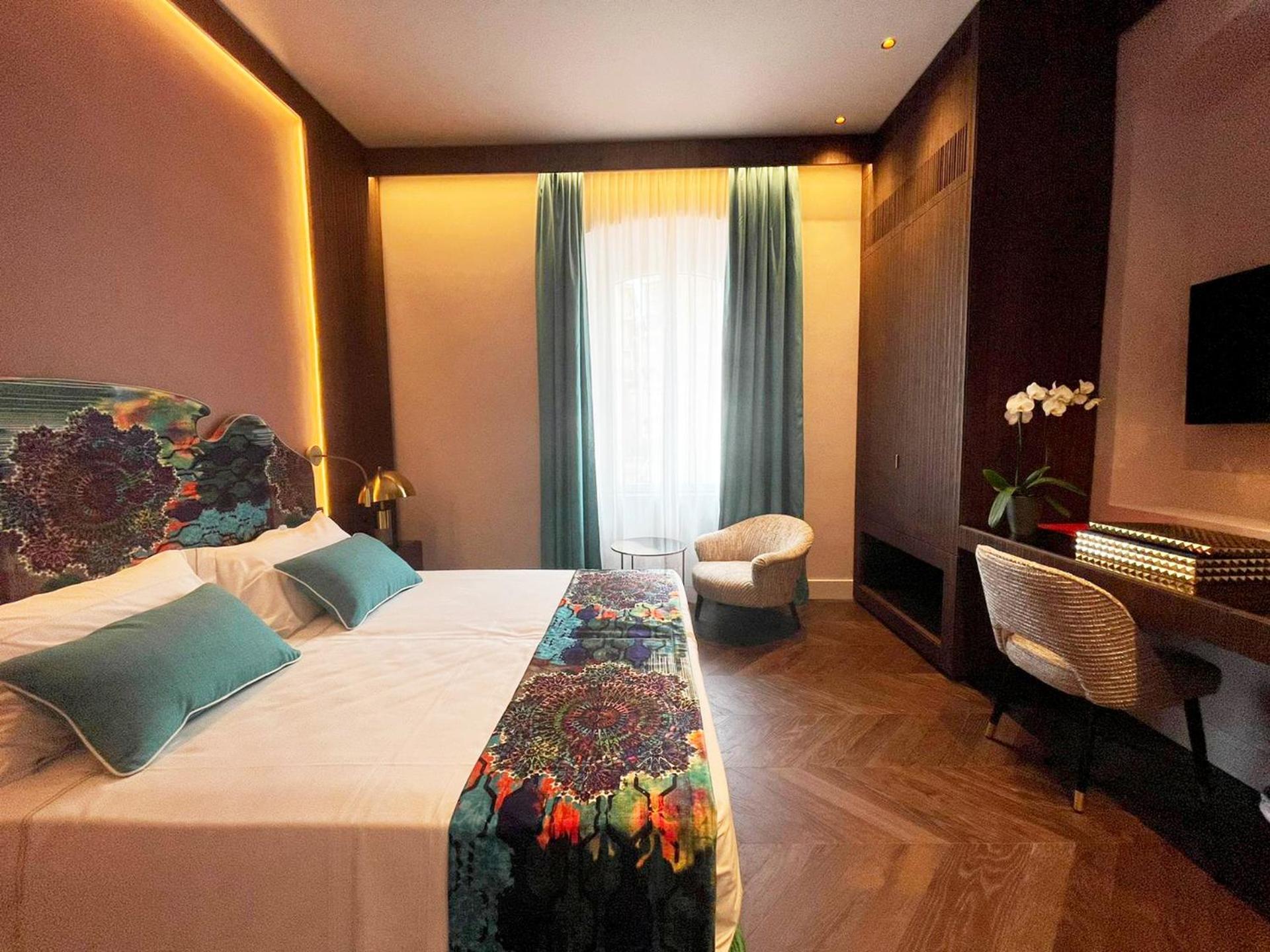 Superior Double Lateral room - Photo 1
