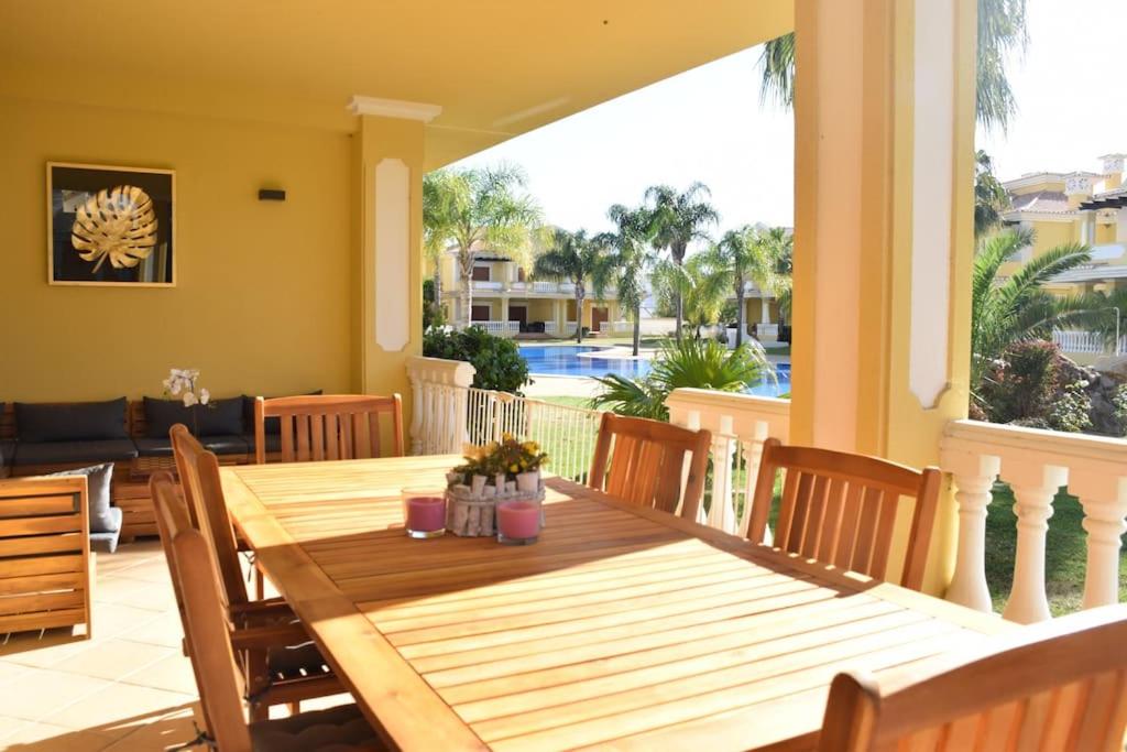 Three-Bedroom Villa photo 3
