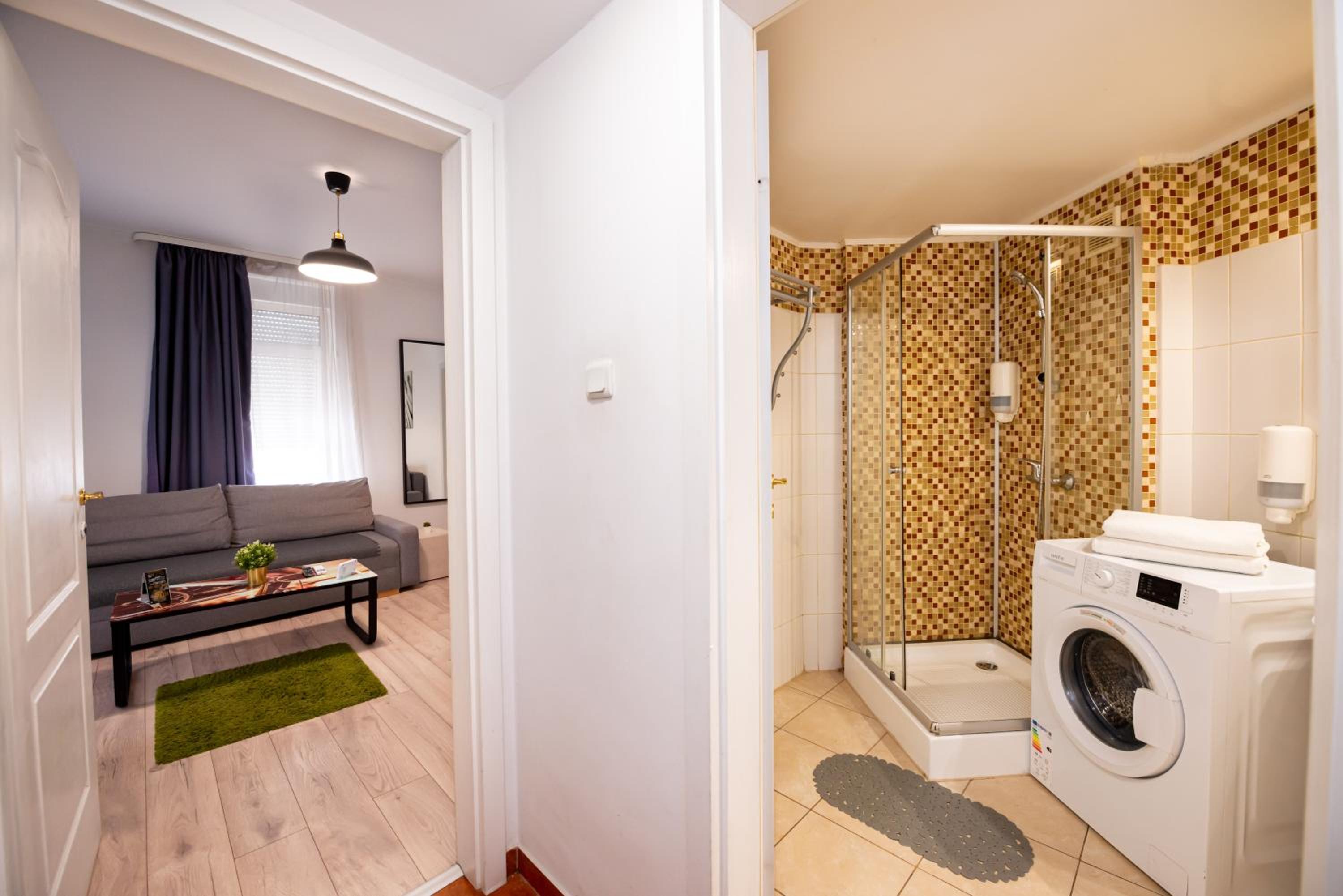 Two-Bedroom Apartment - Photo 14