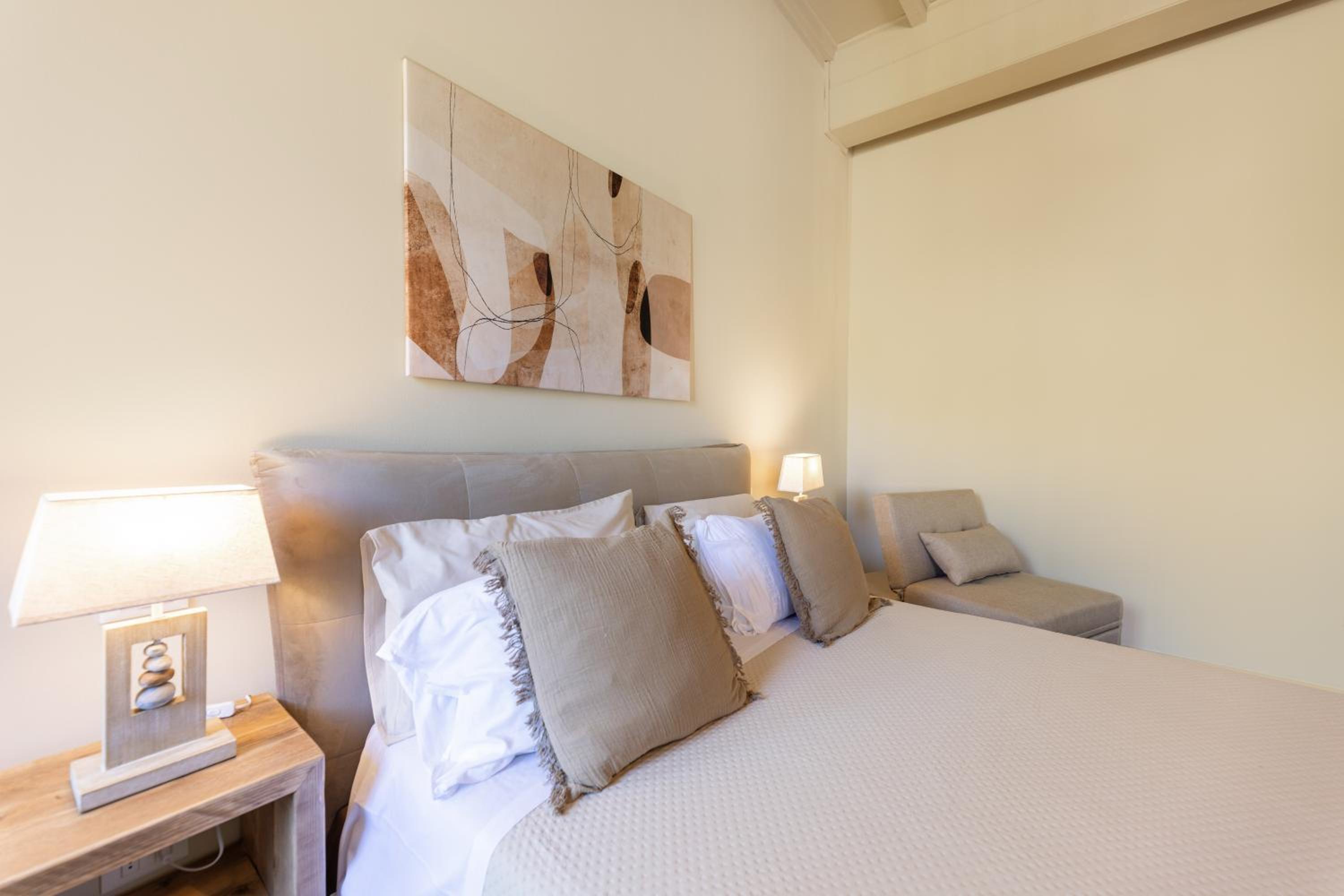 Luxury Triple Room photo 2