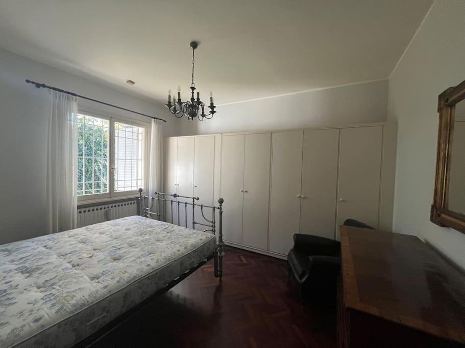 Two-Bedroom Apartment photo 2