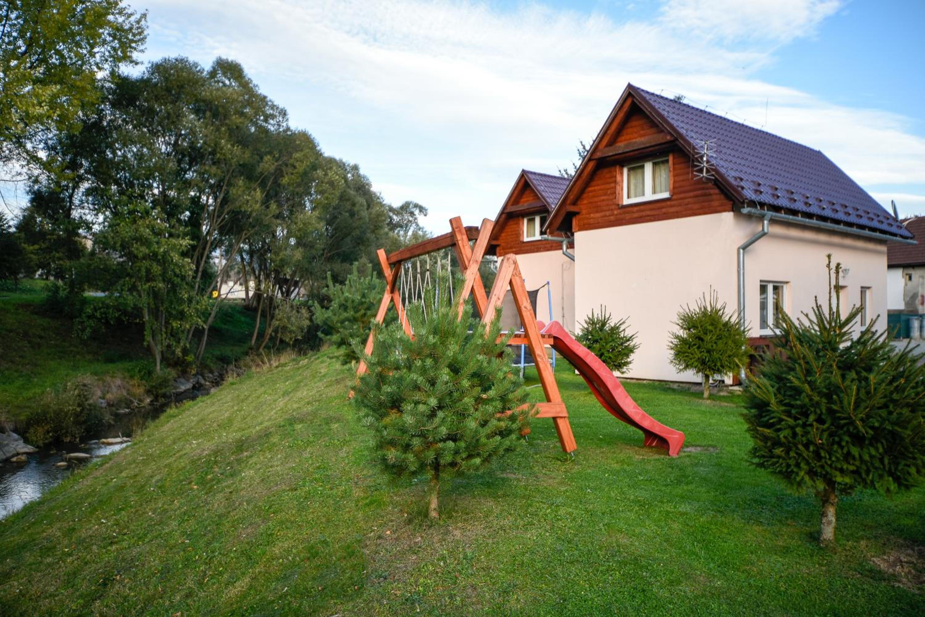 Two-Bedroom House - Photo 13