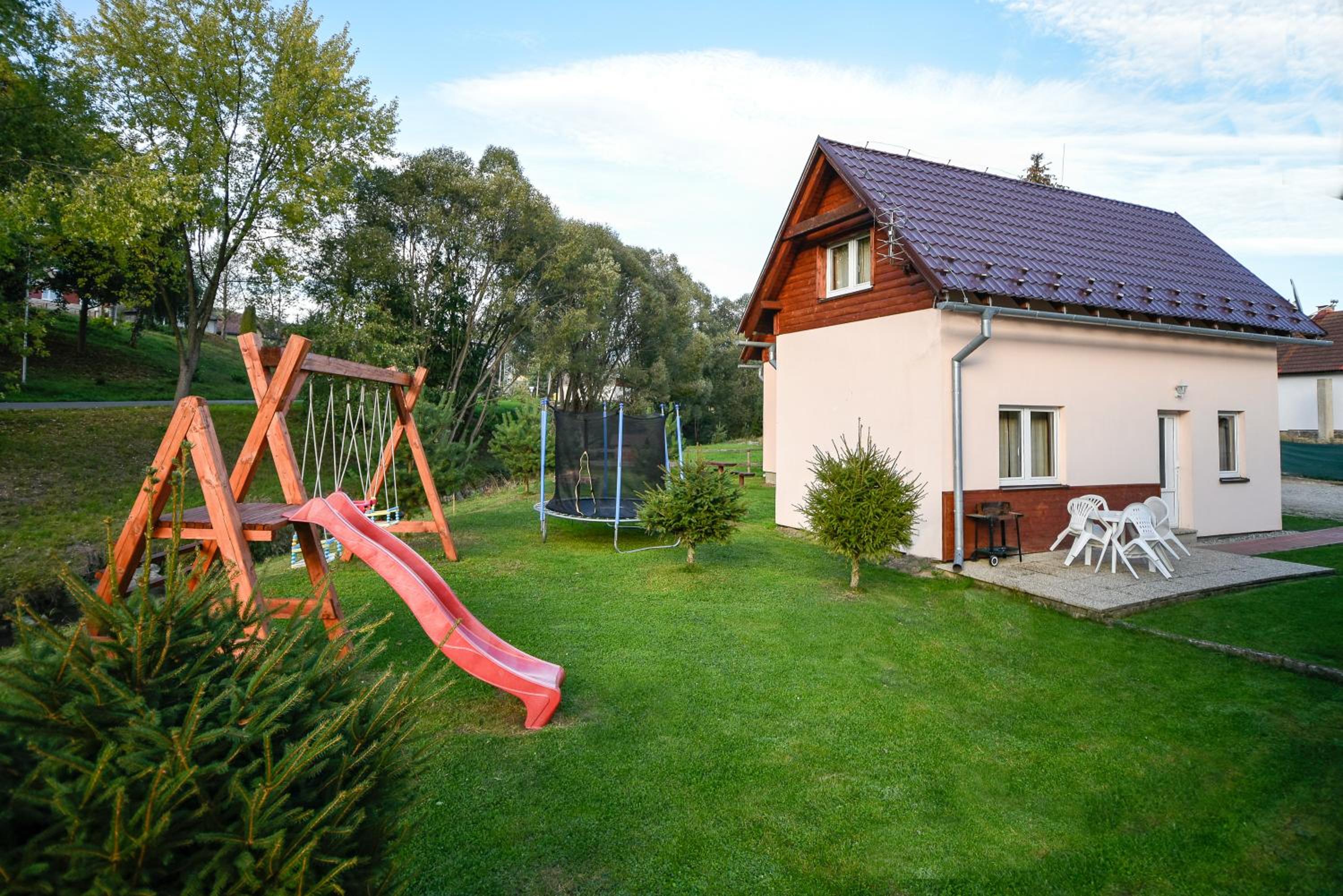Two-Bedroom House - Photo 14