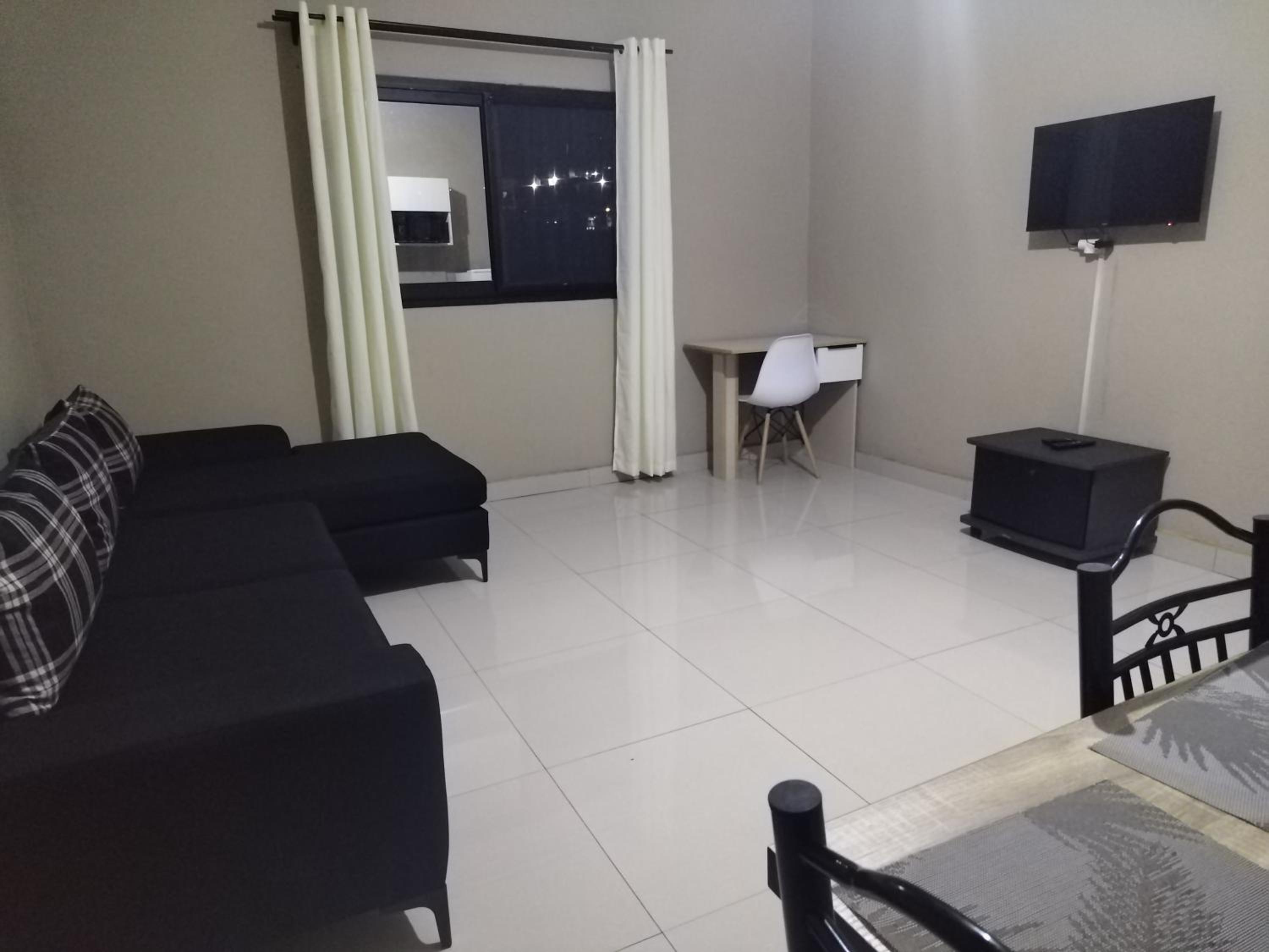 Apartment with Balcony photo 2