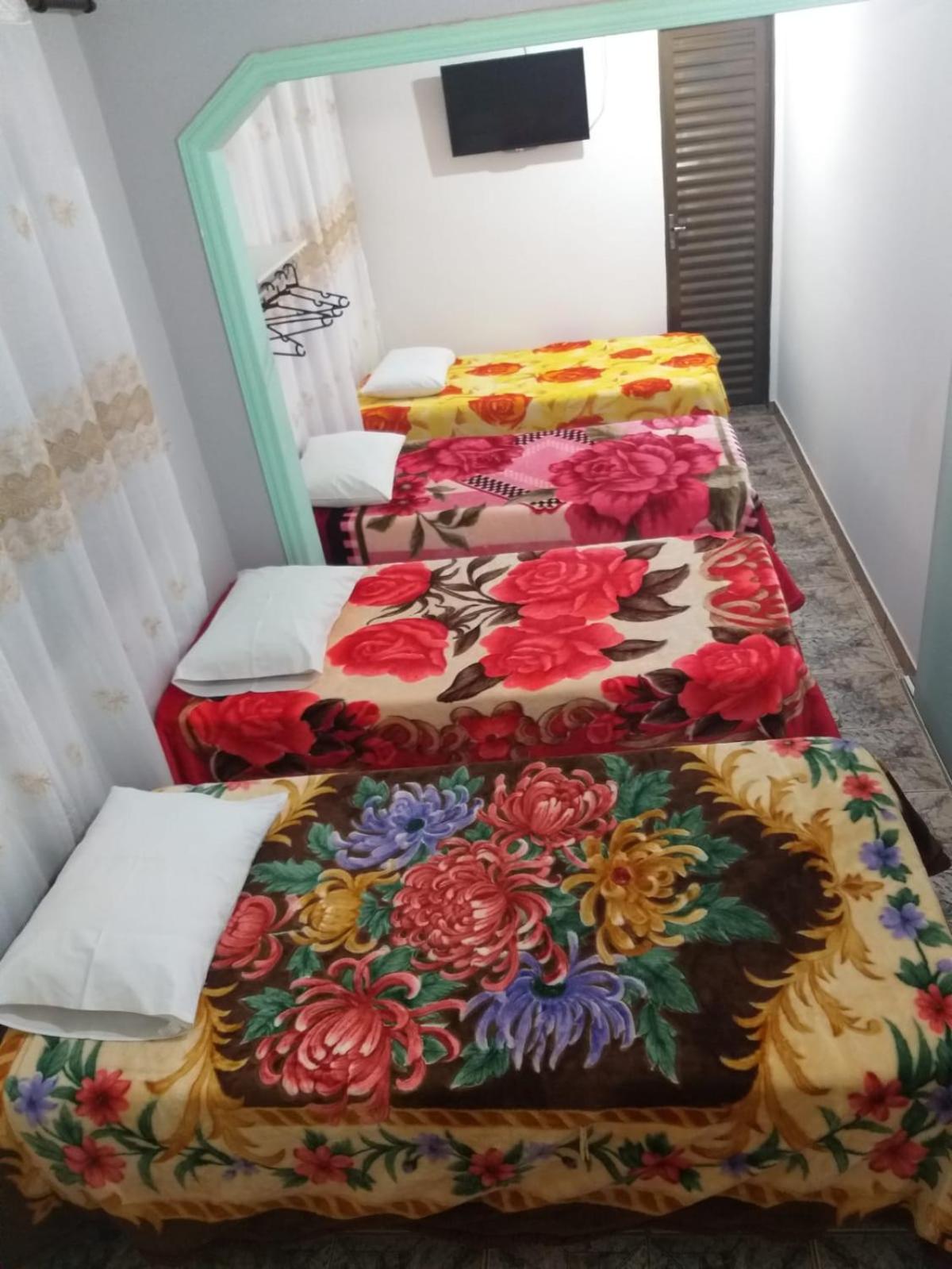 Deluxe Family Suite