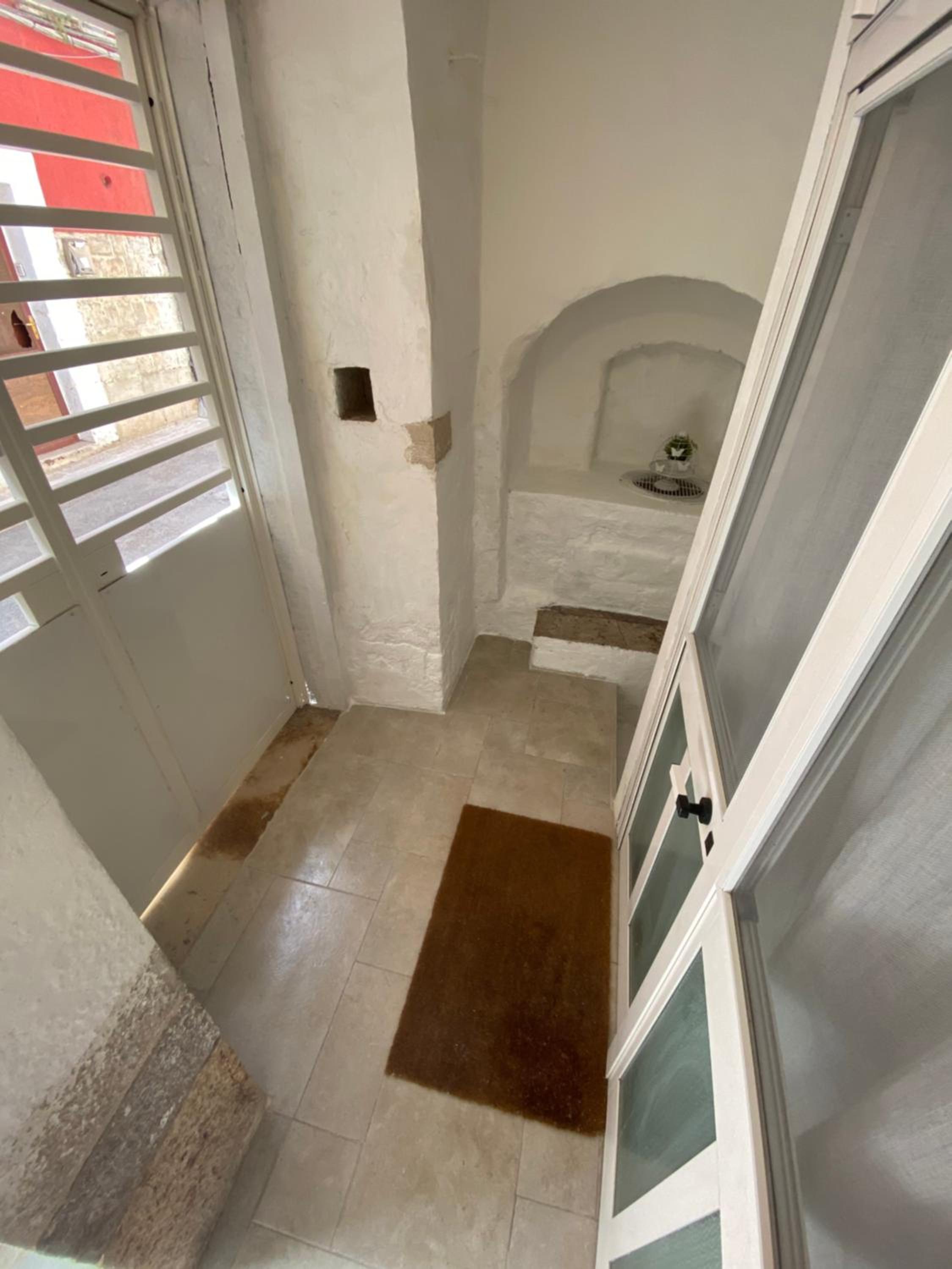 One Bedroom Apartment - Ground Floor - Separate Building photo 1