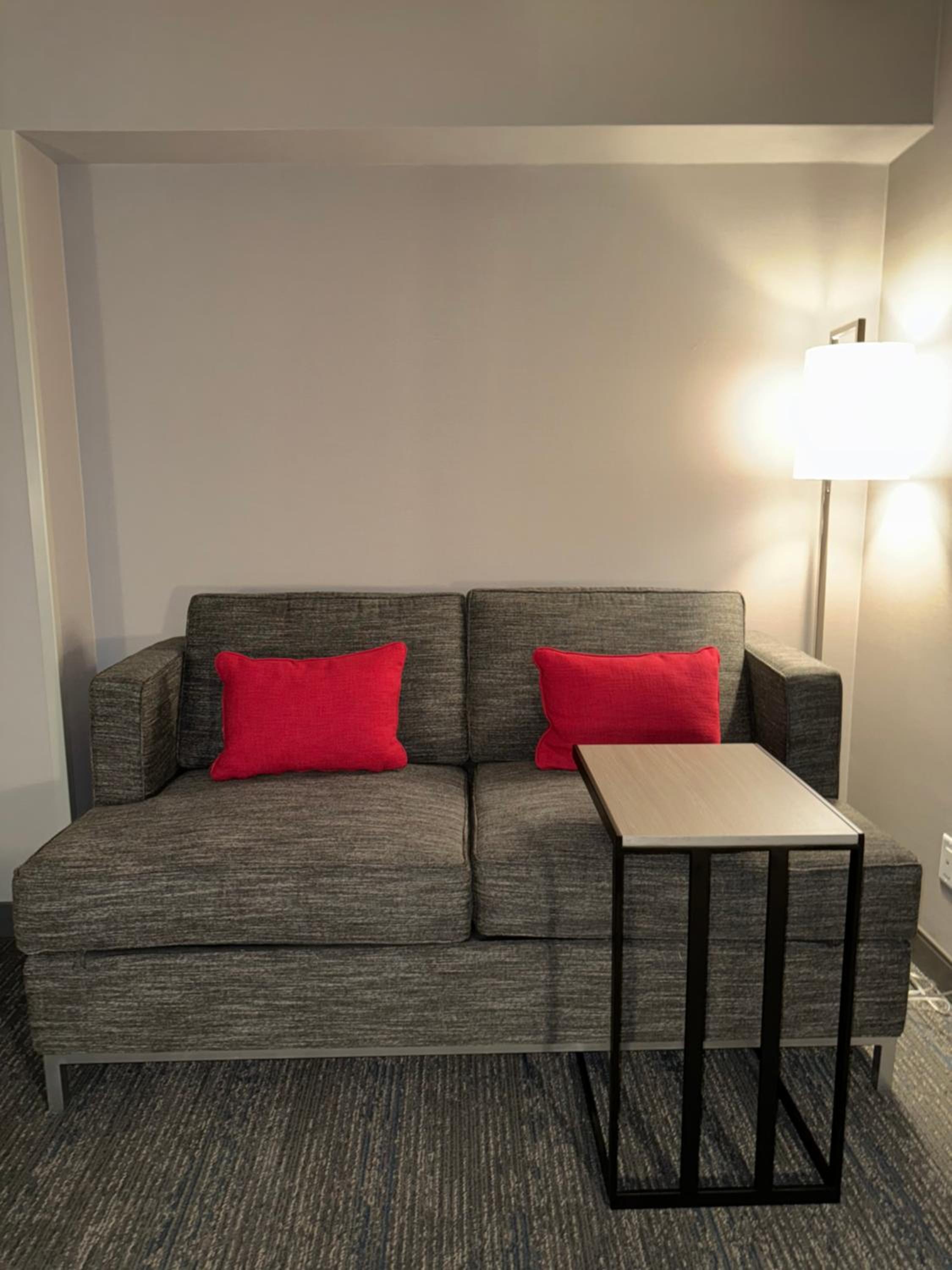 King Room with Sofa Bed - Non-Smoking - Photo 2