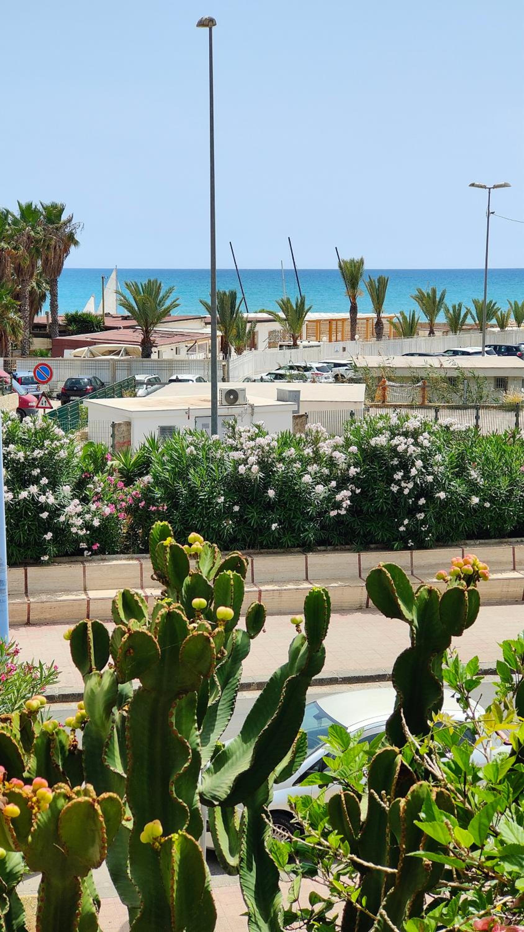 Two-Bedroom Apartment with Terrace and Sea View photo 3
