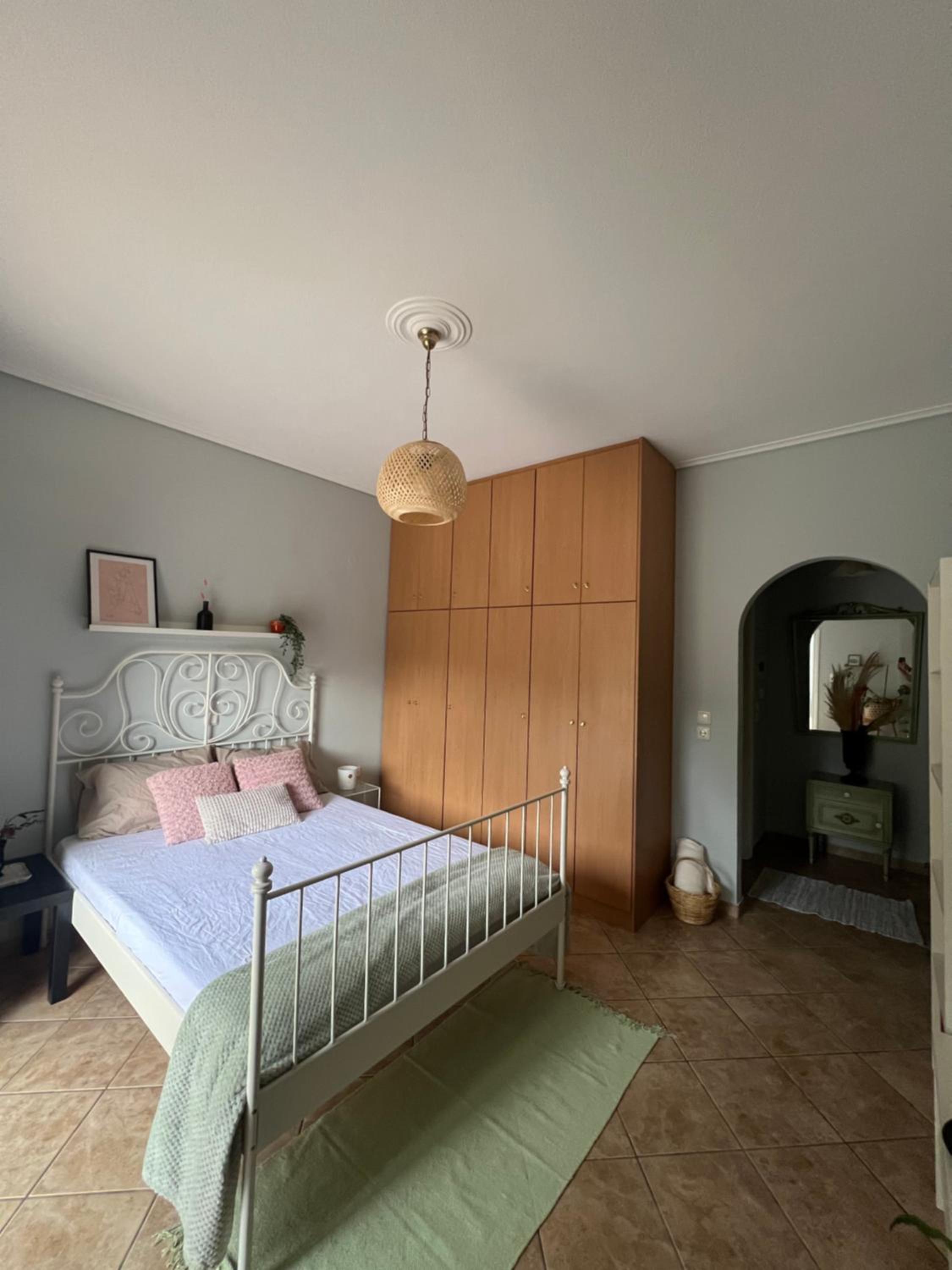 Studio Apartment with King Bed photo 1
