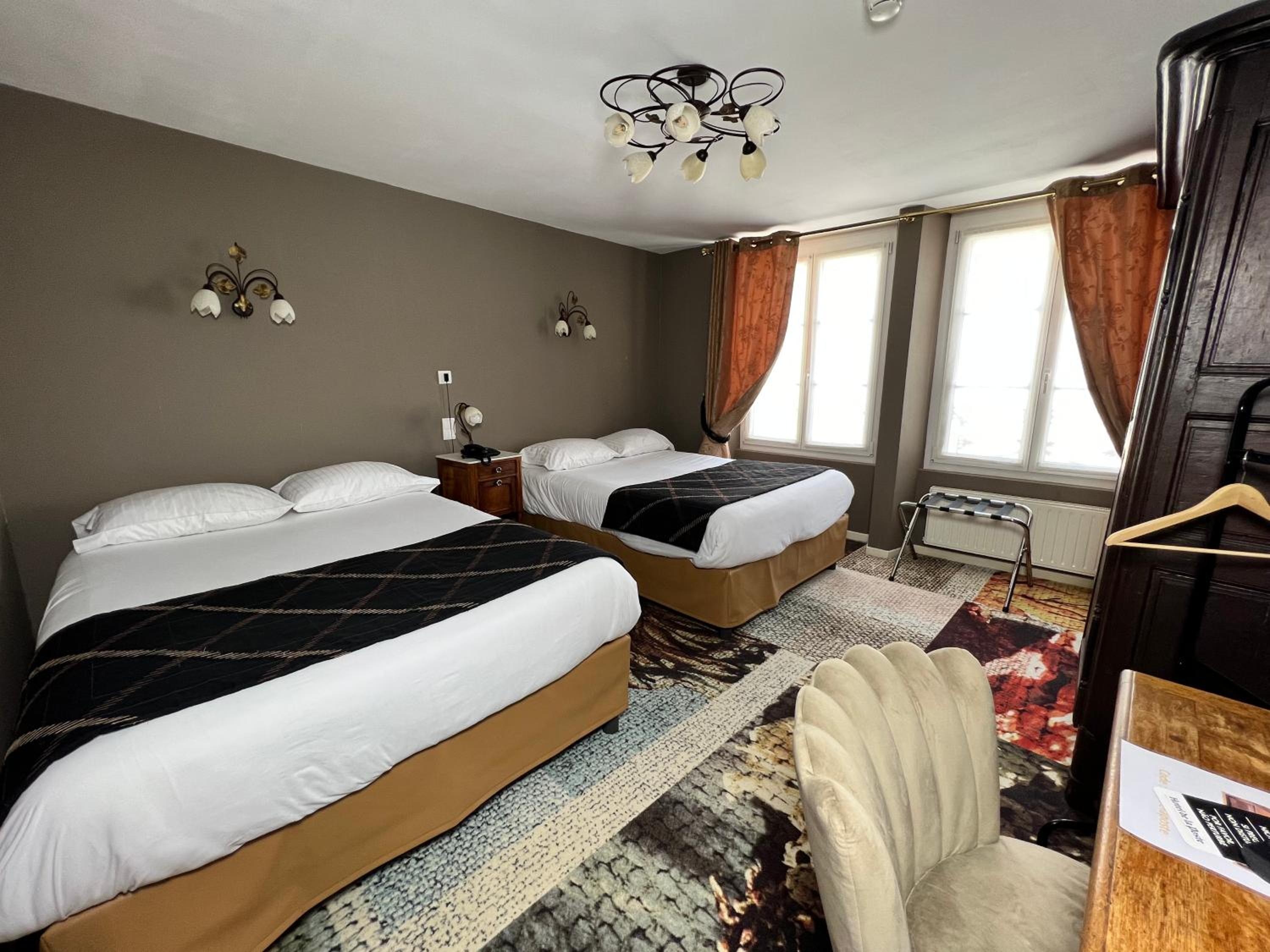 Quadruple Room photo 2