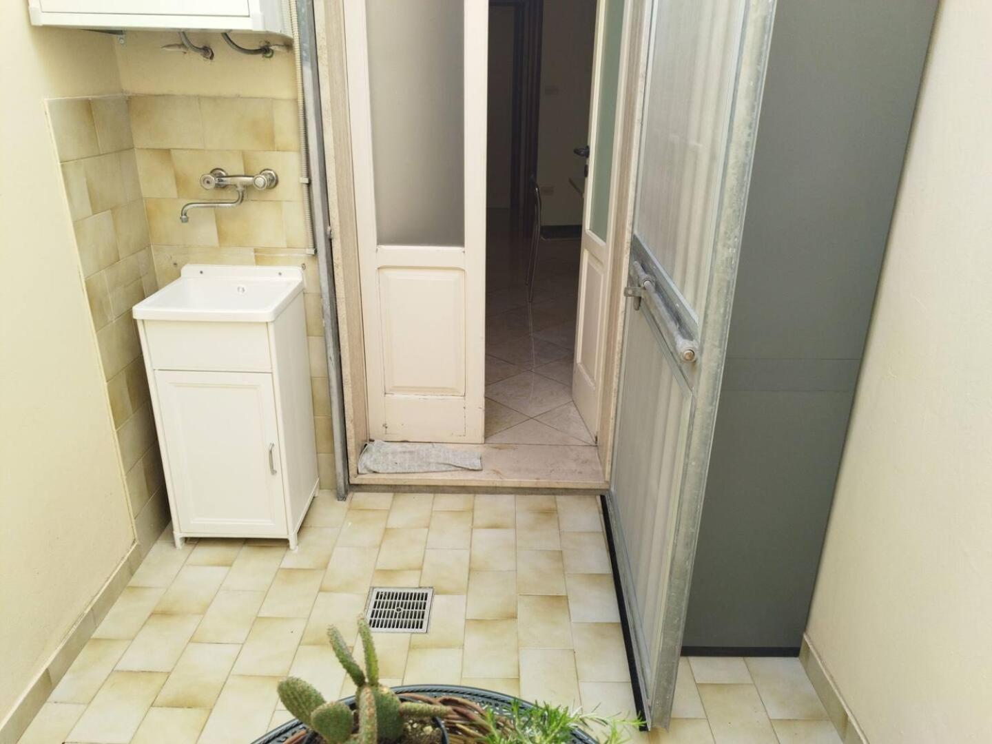 One-Bedroom House photo 2