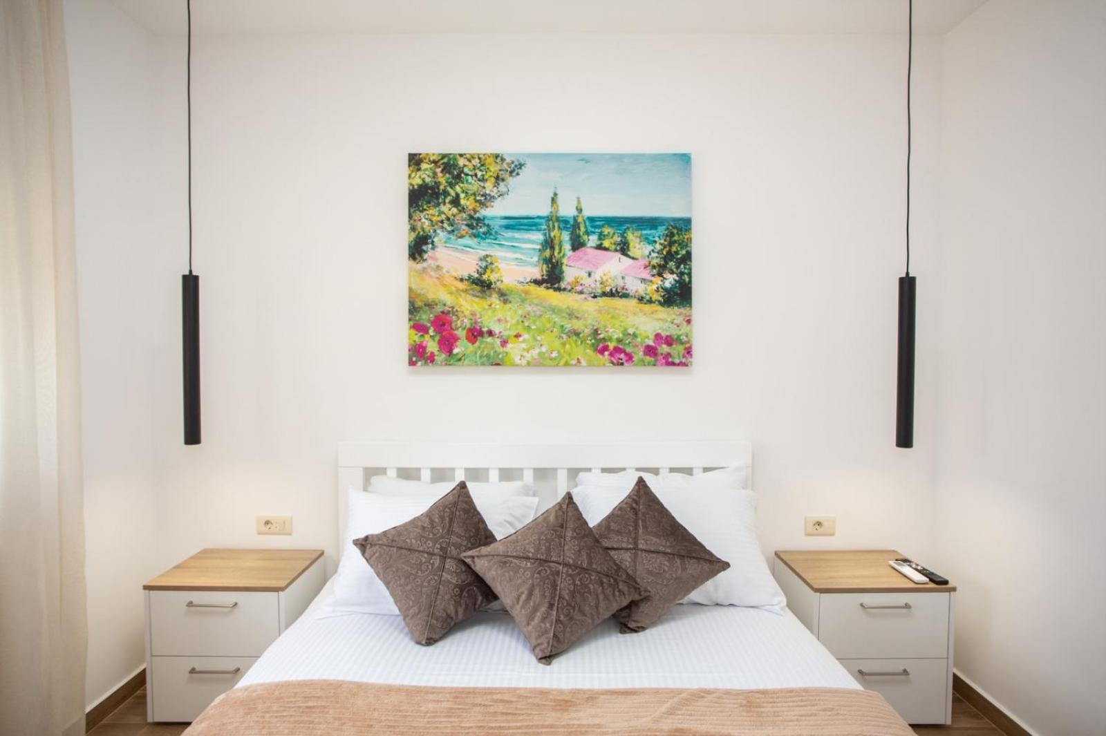 Two-Bedroom Apartment with Garden View photo 2