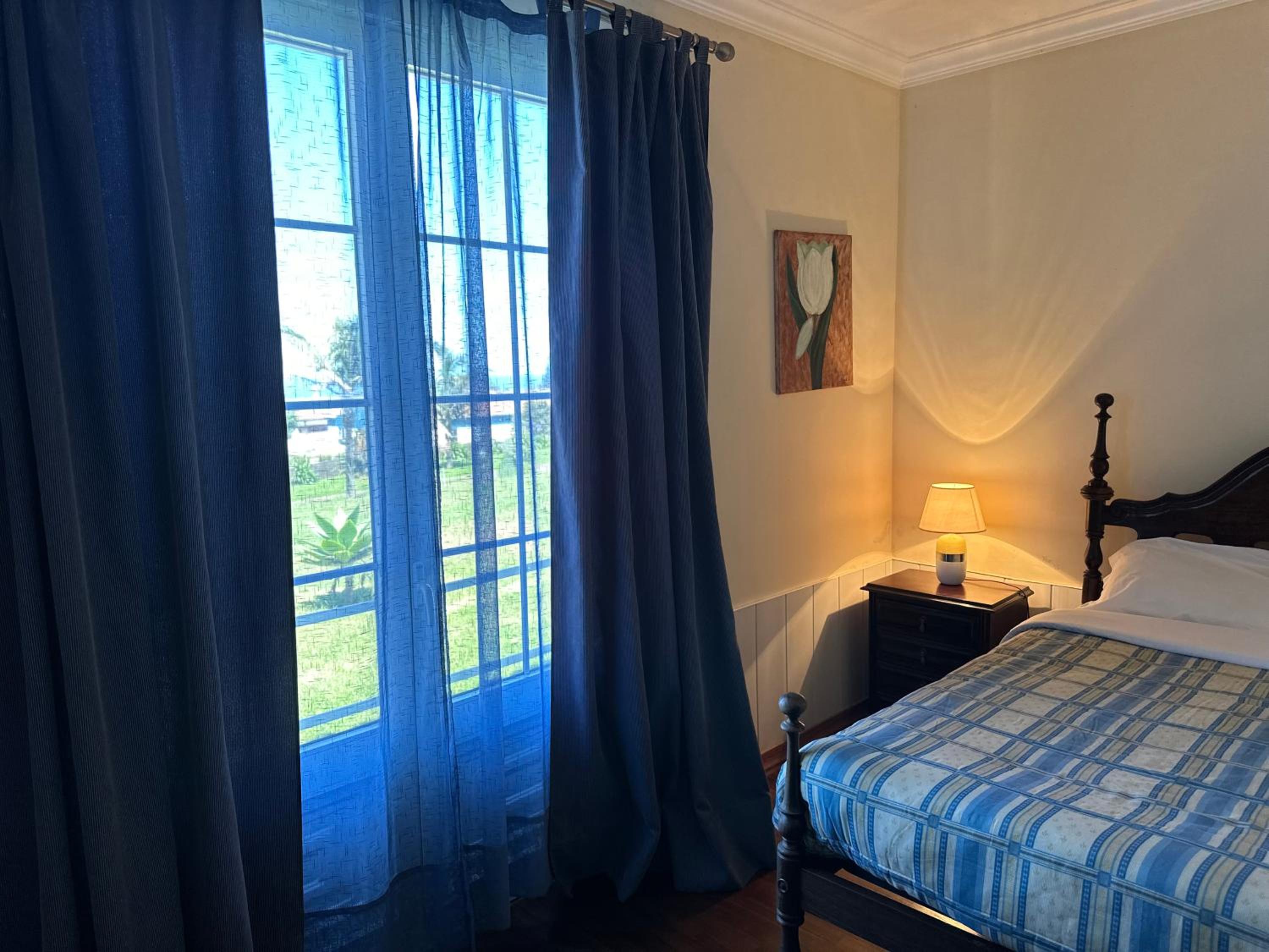 Double Room with Private External Bathroom - Photo 4