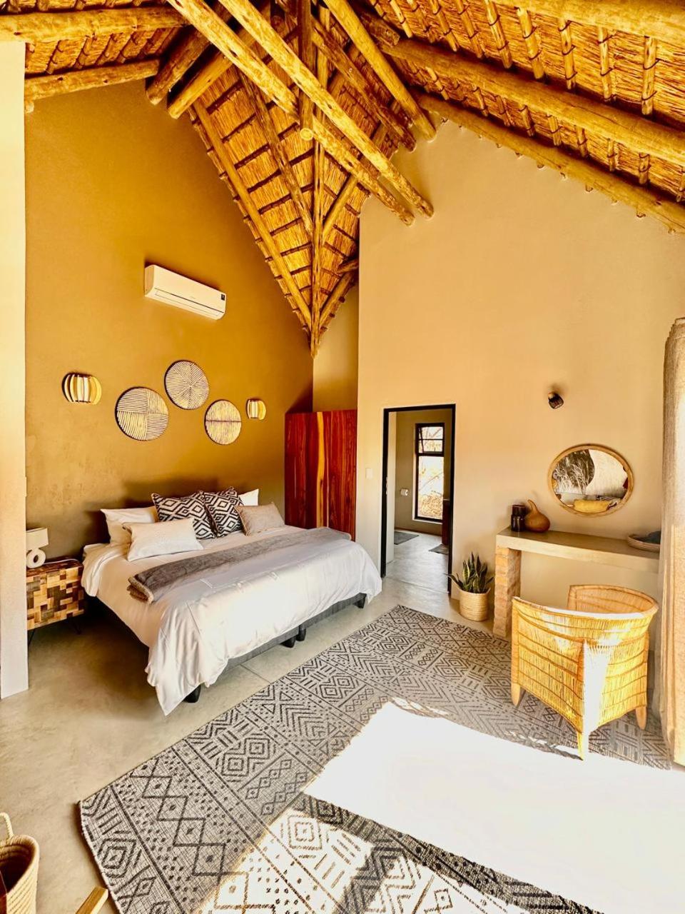 Three-Bedroom Villa photo 1