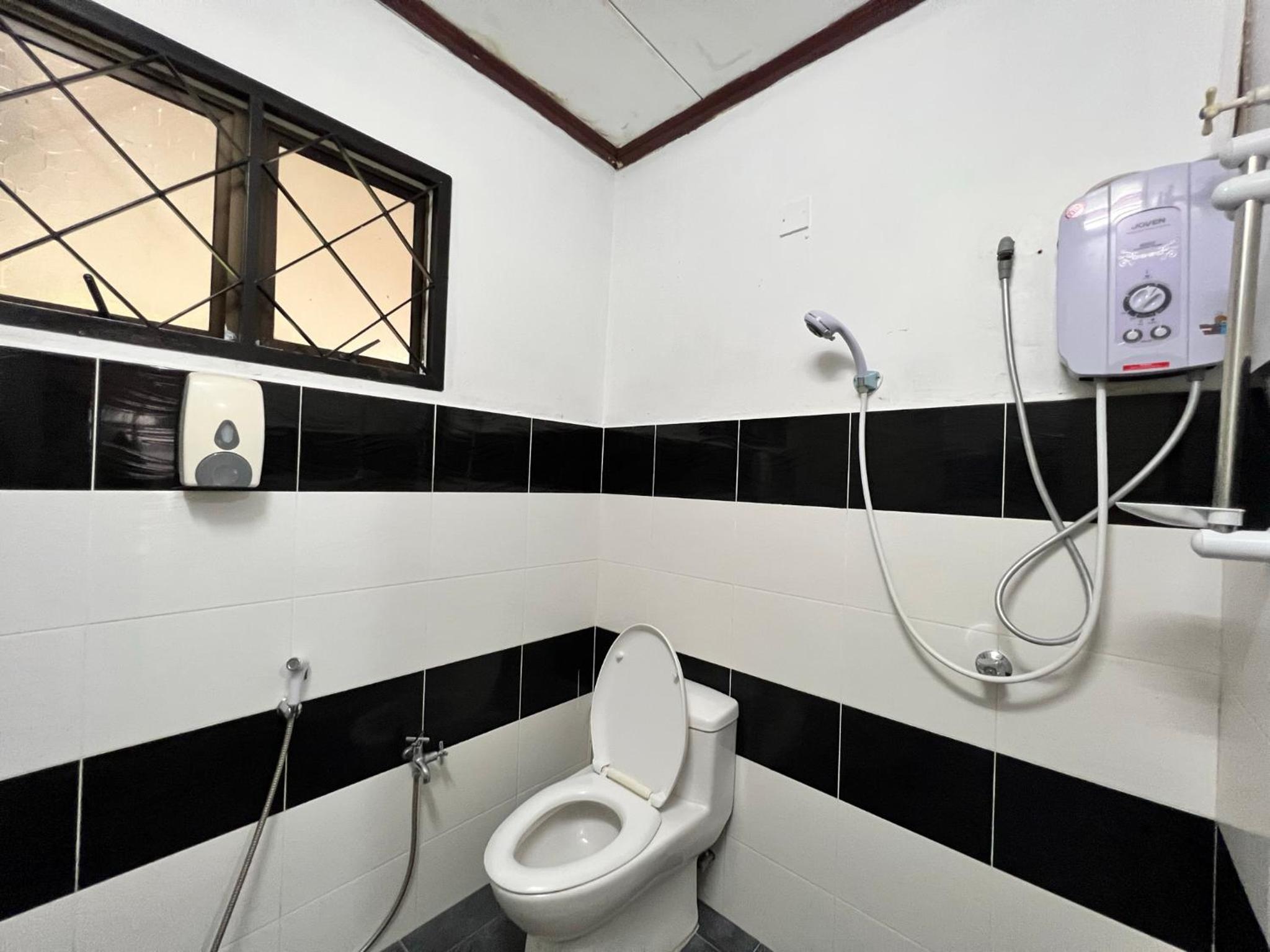 Villa photo 2