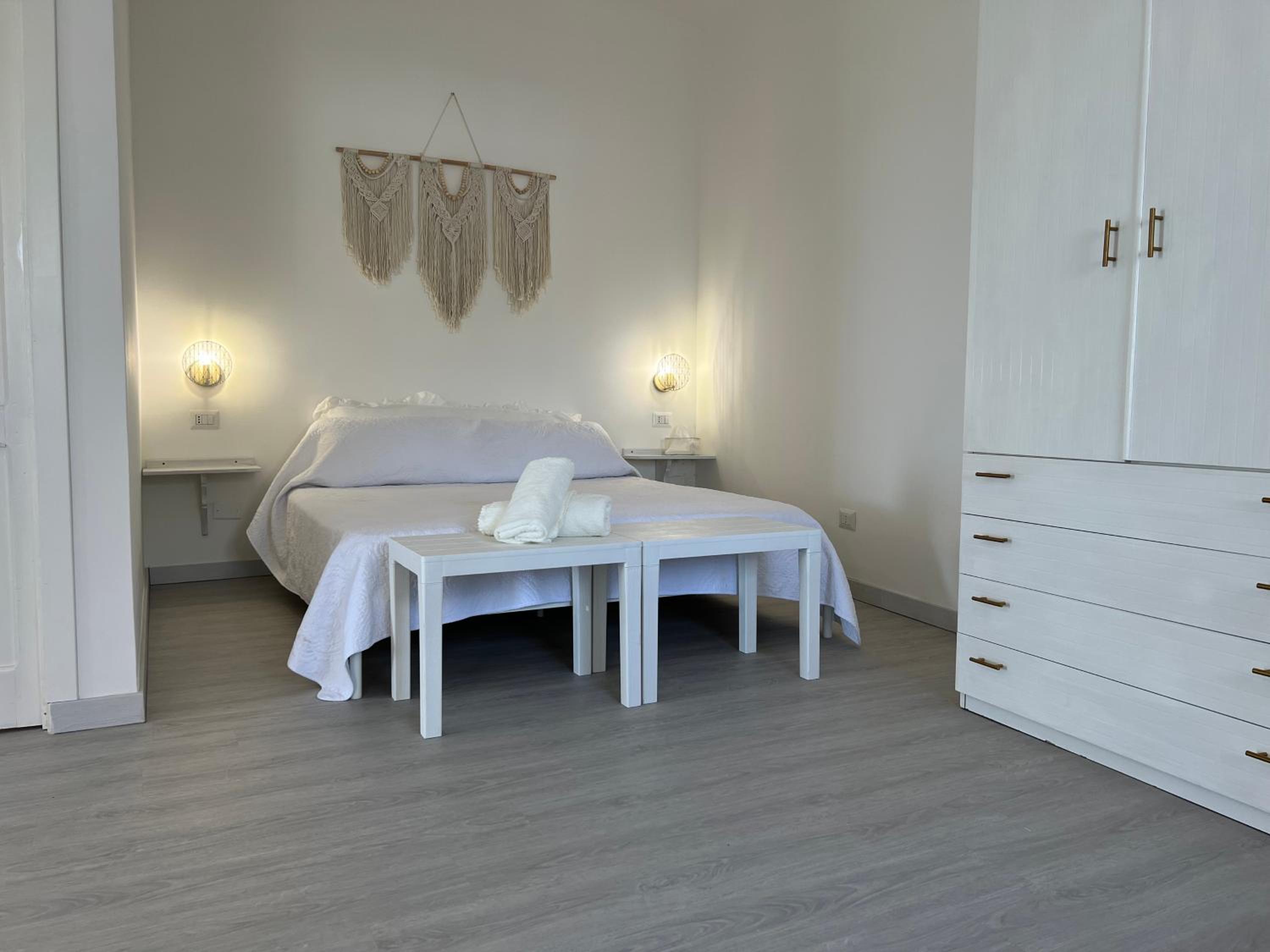 One-Bedroom House photo 1