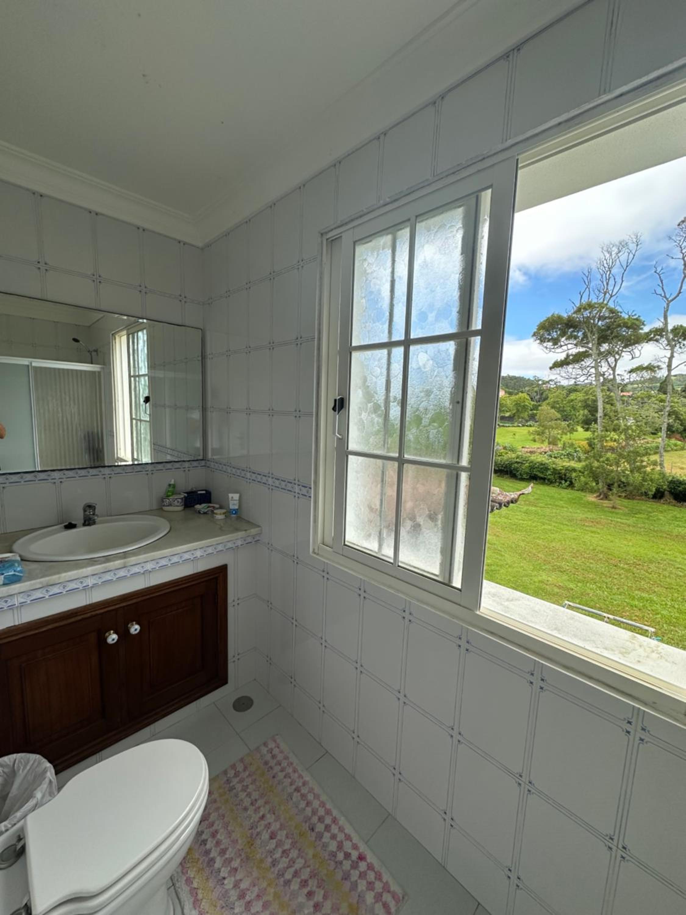 Double Room with Private Bathroom - Photo 2