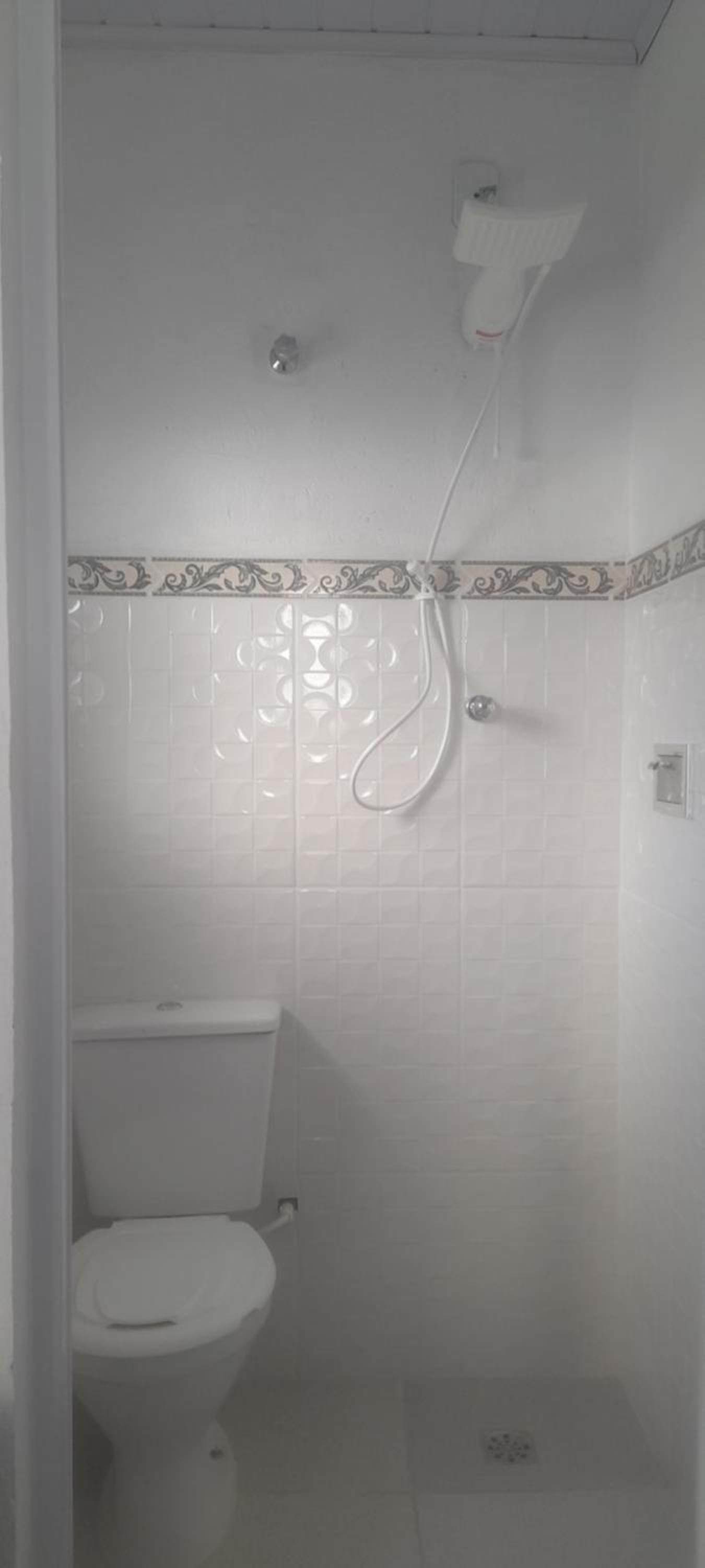 Triple Room with Pool View - Photo 3