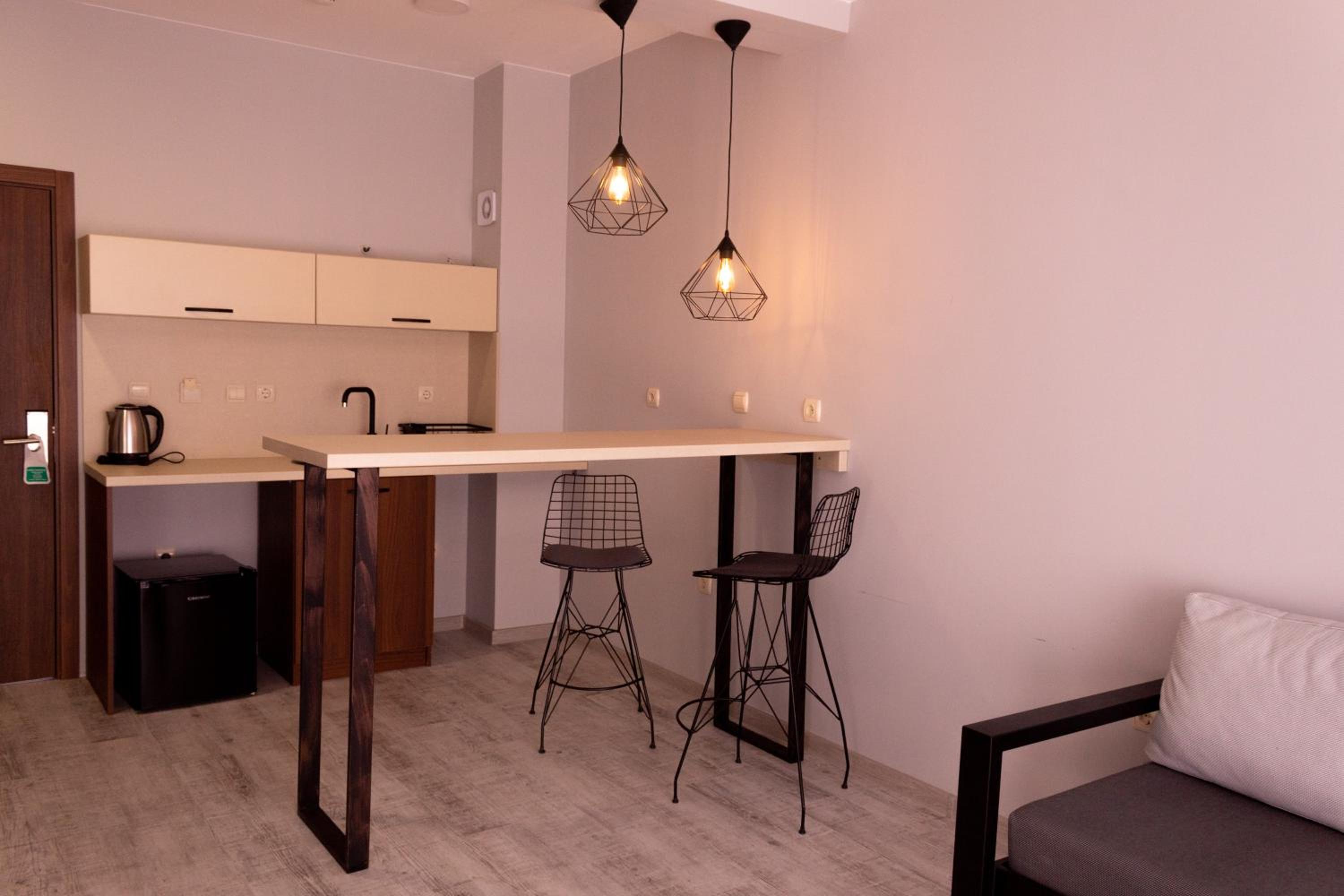 Superior Studio - Photo 10