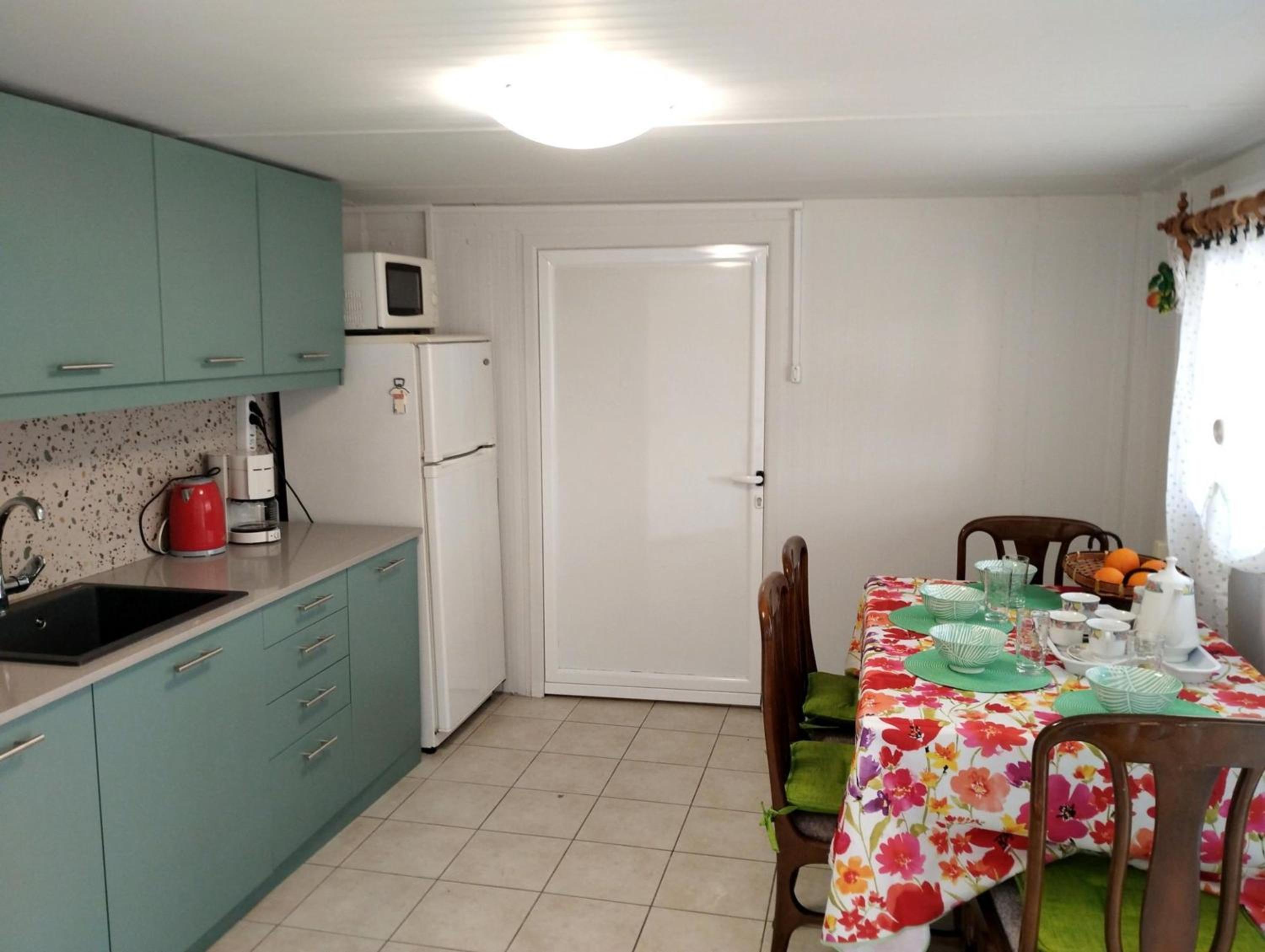 Two-Bedroom House photo 3