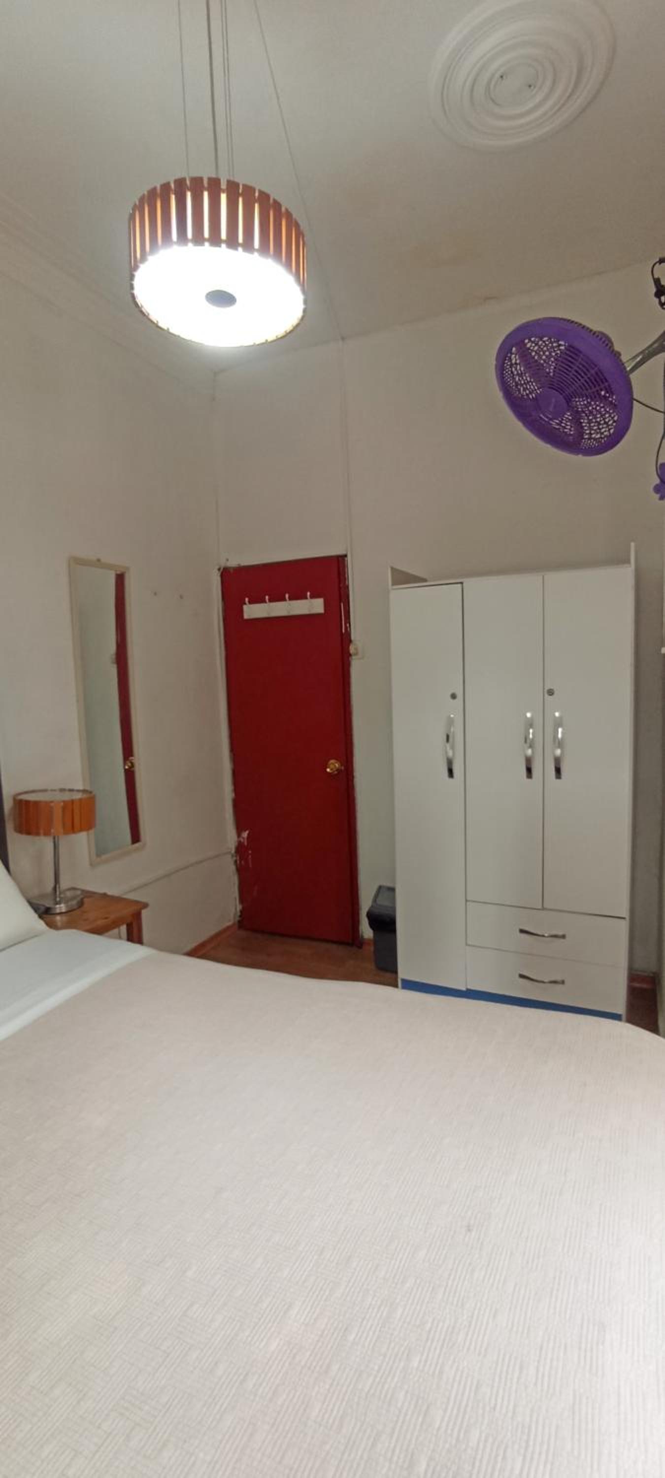 Double Room with Shared Bathroom photo 3