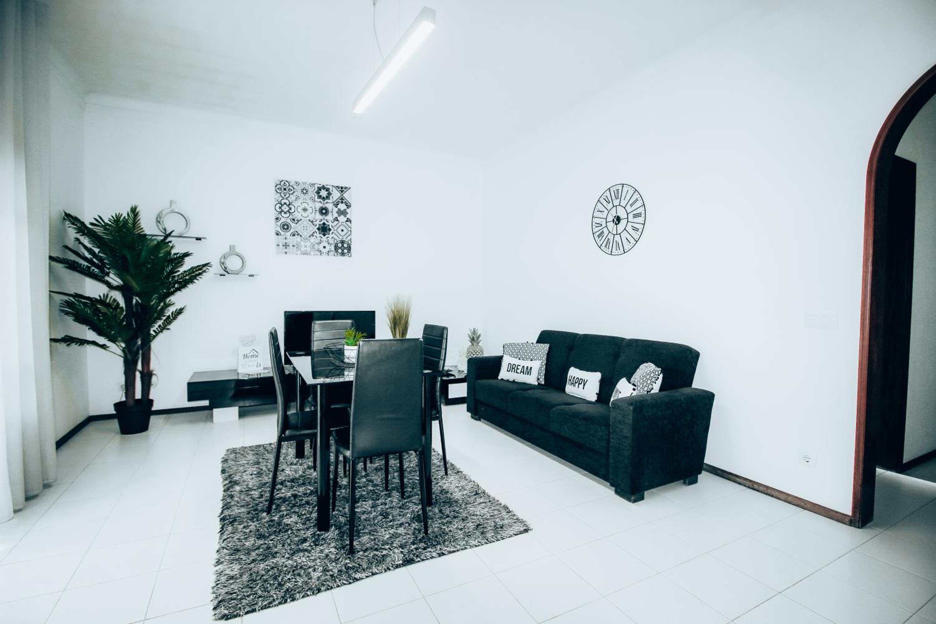 Two-Bedroom Apartment - Photo 35