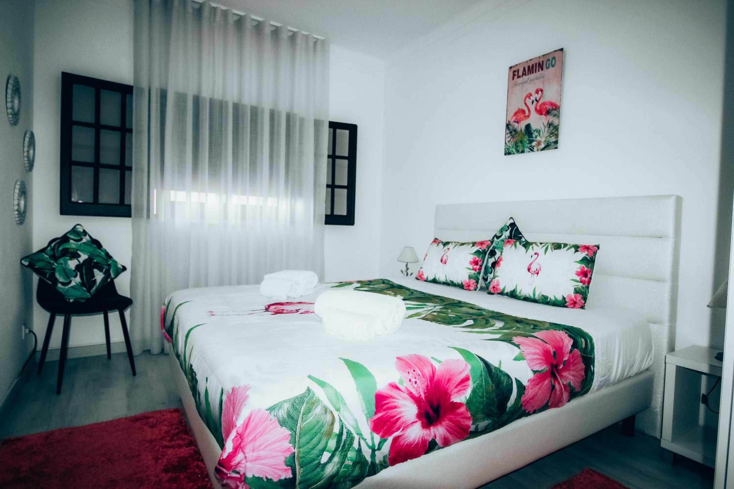Two-Bedroom Apartment - Photo 30