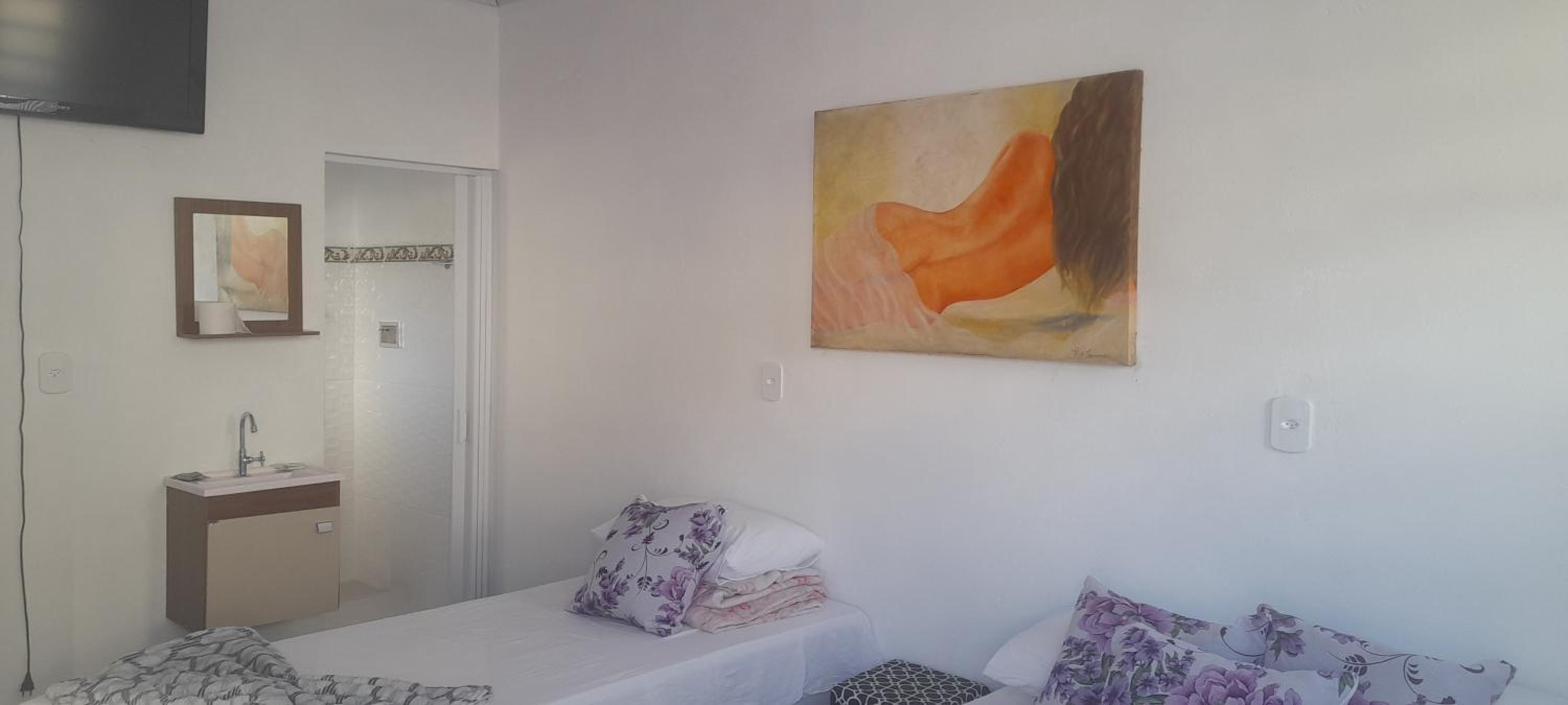 Triple Room with Pool View - Photo 5