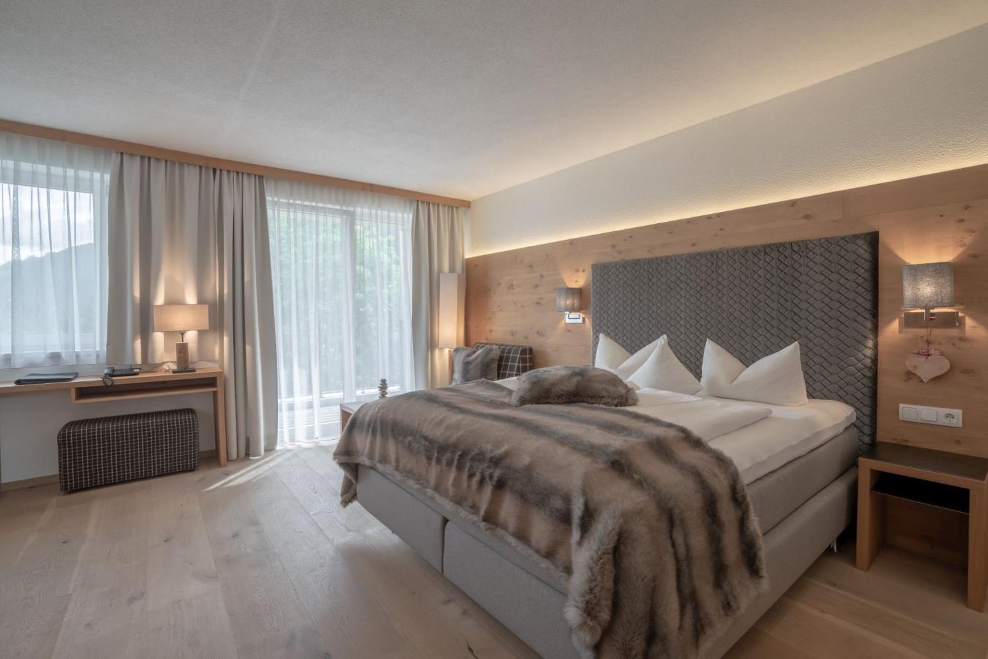 Superior Double Room with Balcony