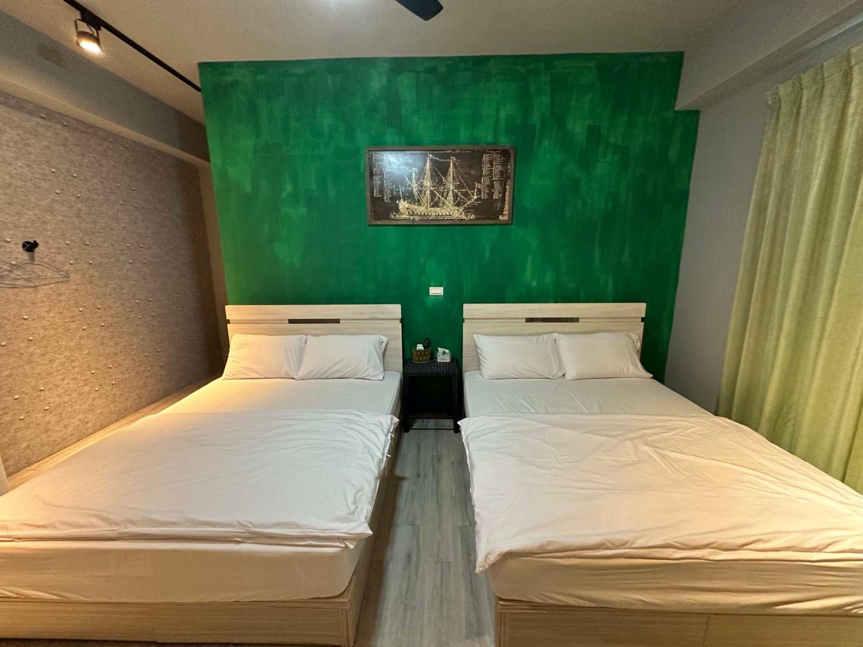 Quadruple Room photo 3