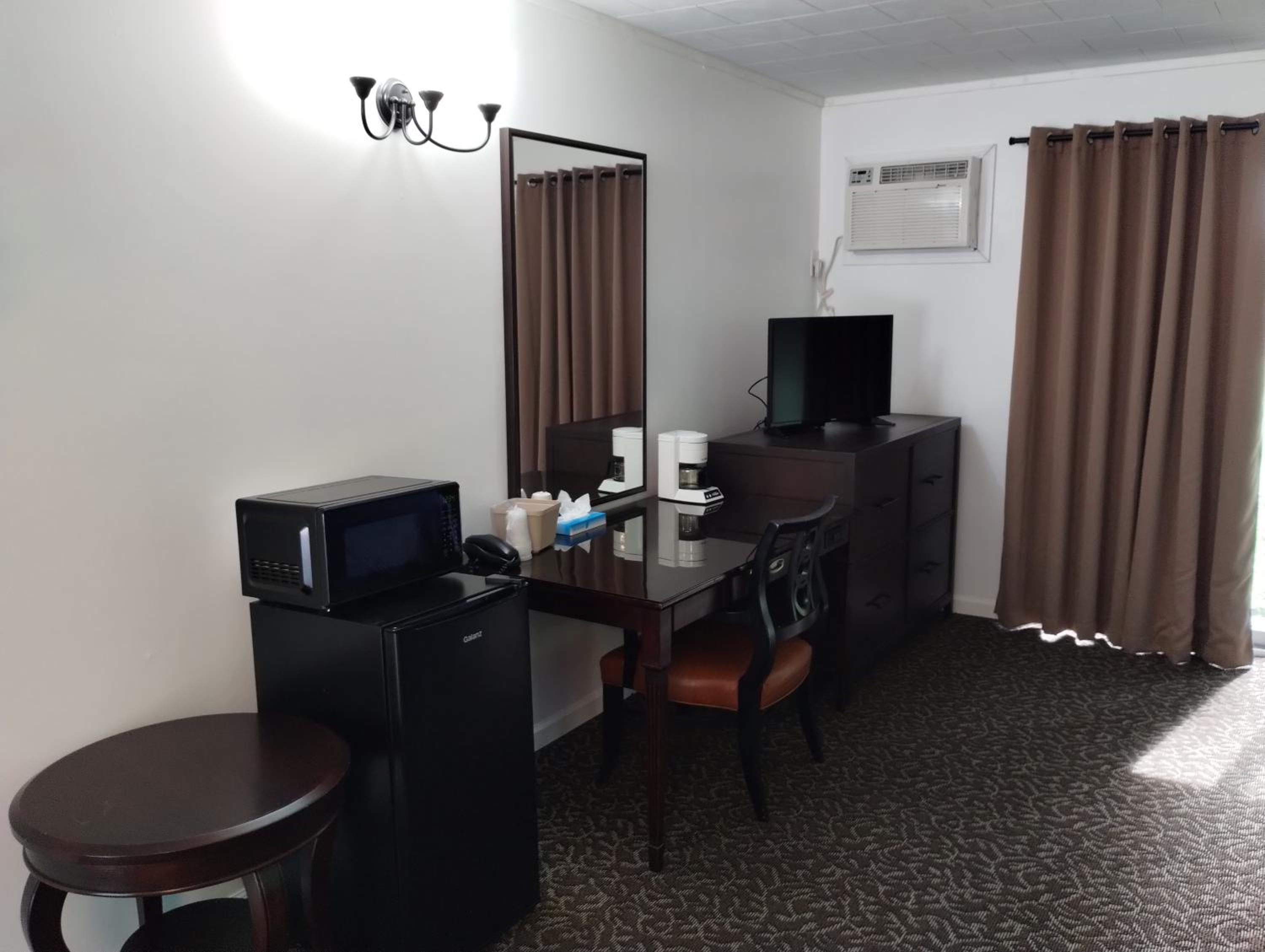 Deluxe Queen Room photo 2