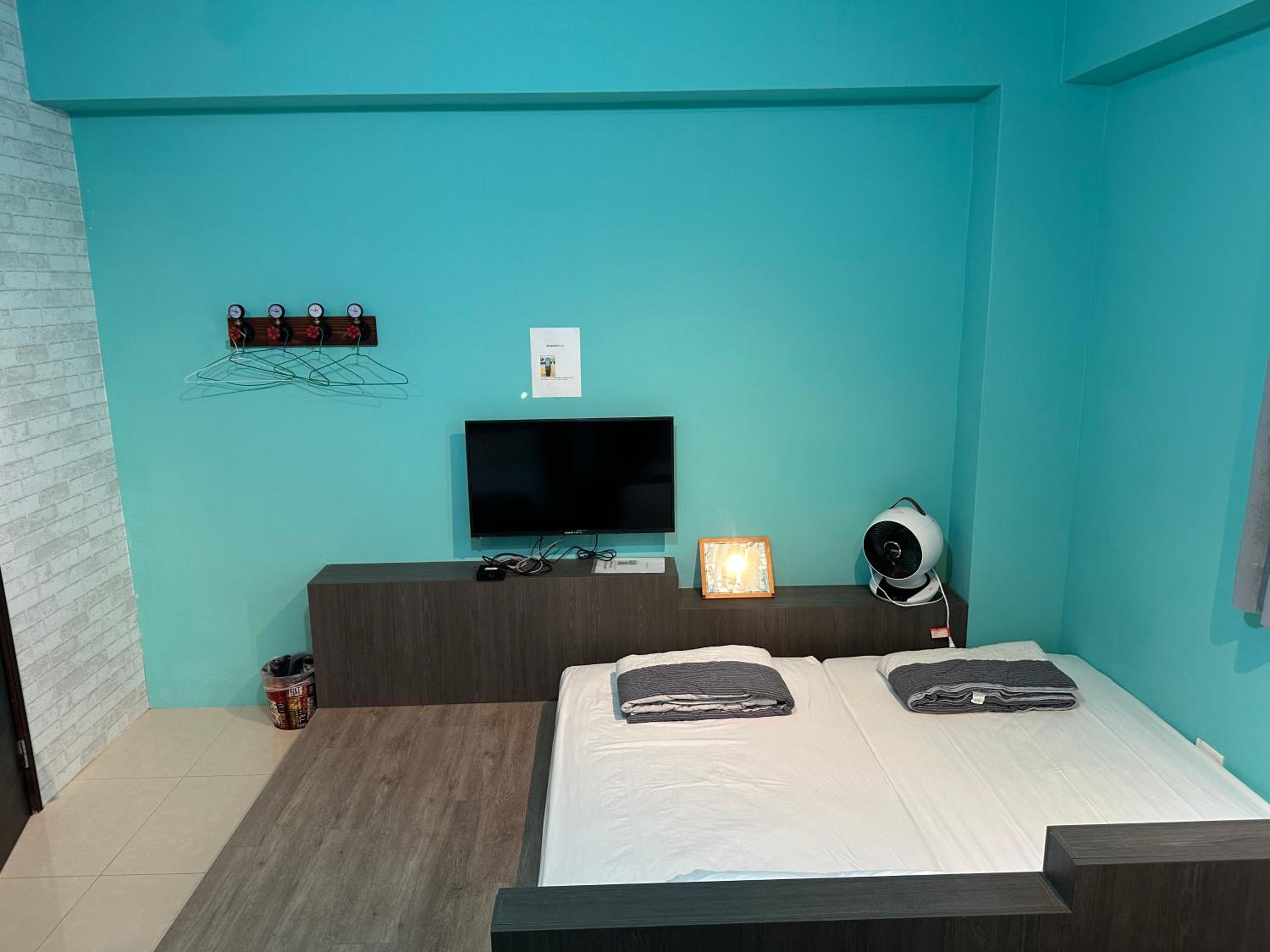 Family Room photo 2