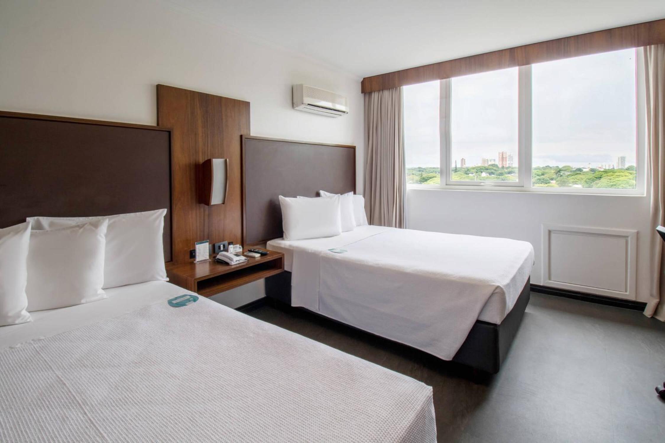 Deluxe Double Room with Two Double Beds photo 1