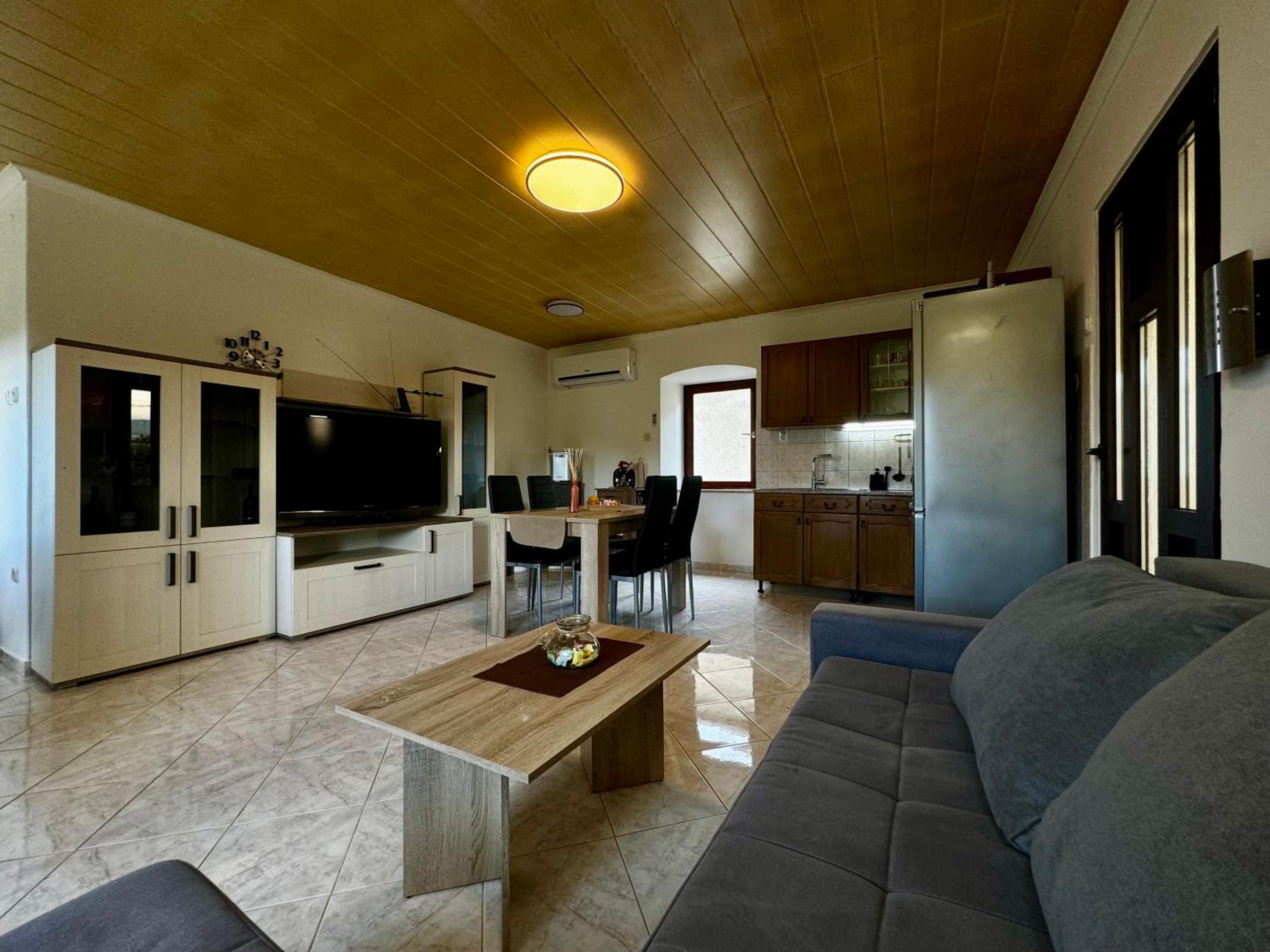 Two-Bedroom Apartment with Balcony photo 1