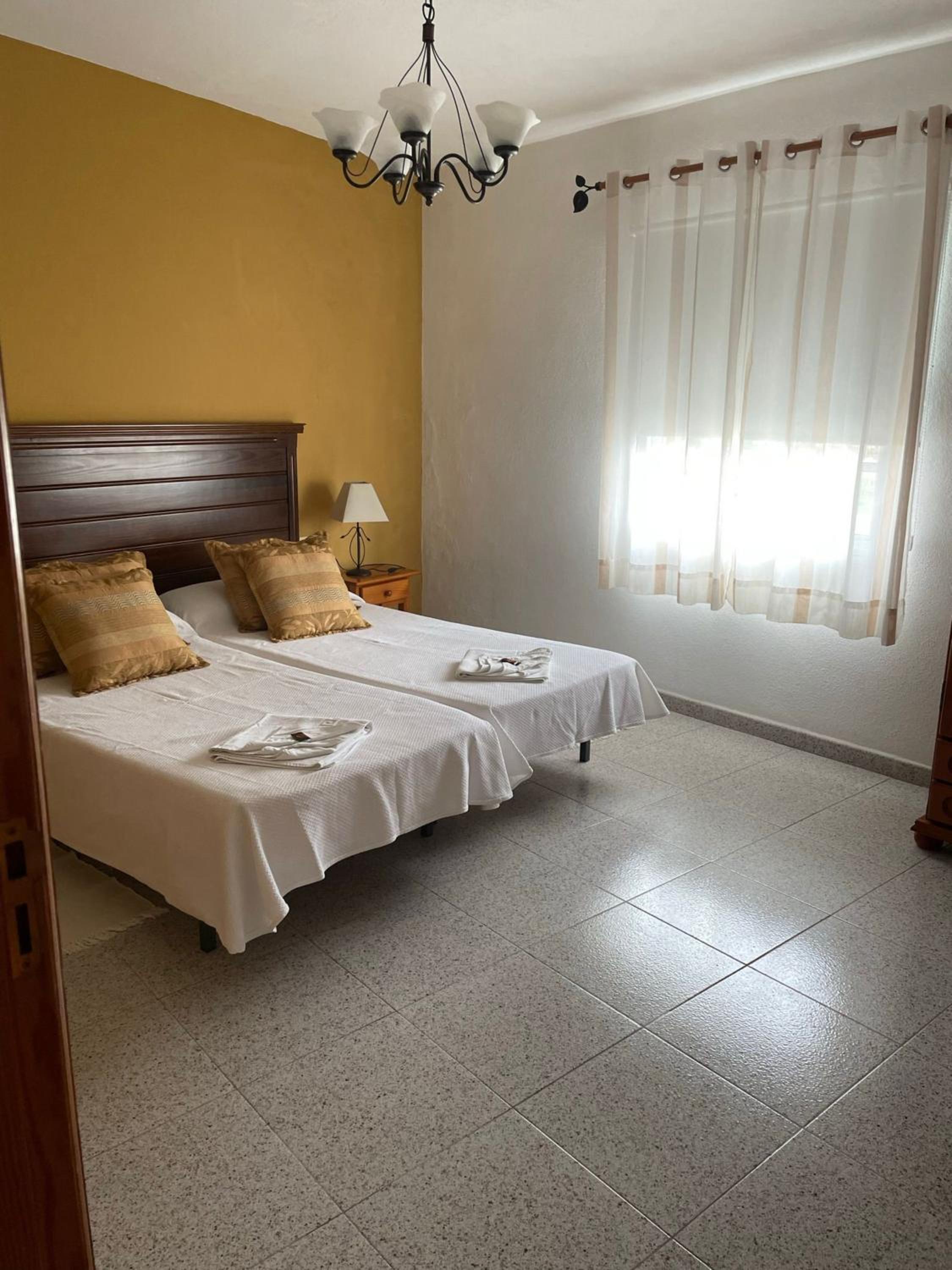 Two-Bedroom Deluxe Apartment with Garden View photo 3